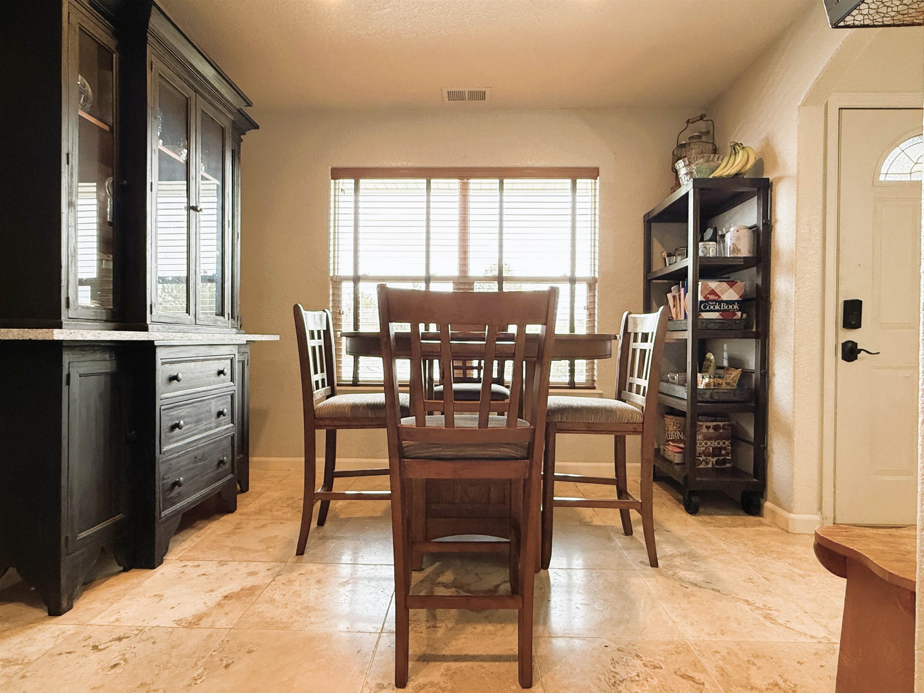 1137 Wolf Creek Court Property Photo 13