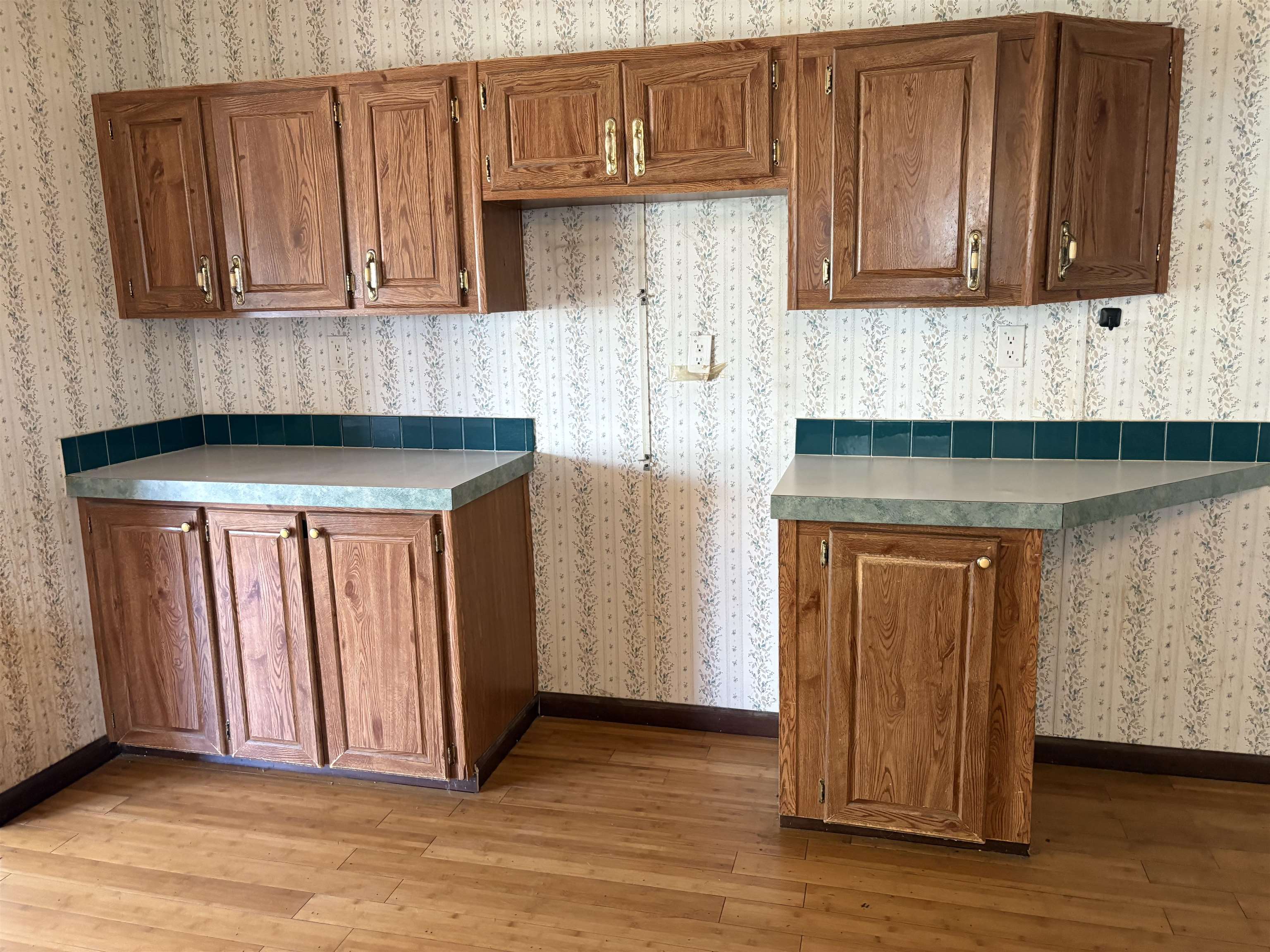 489 E Niagara Circle Property Photo 6