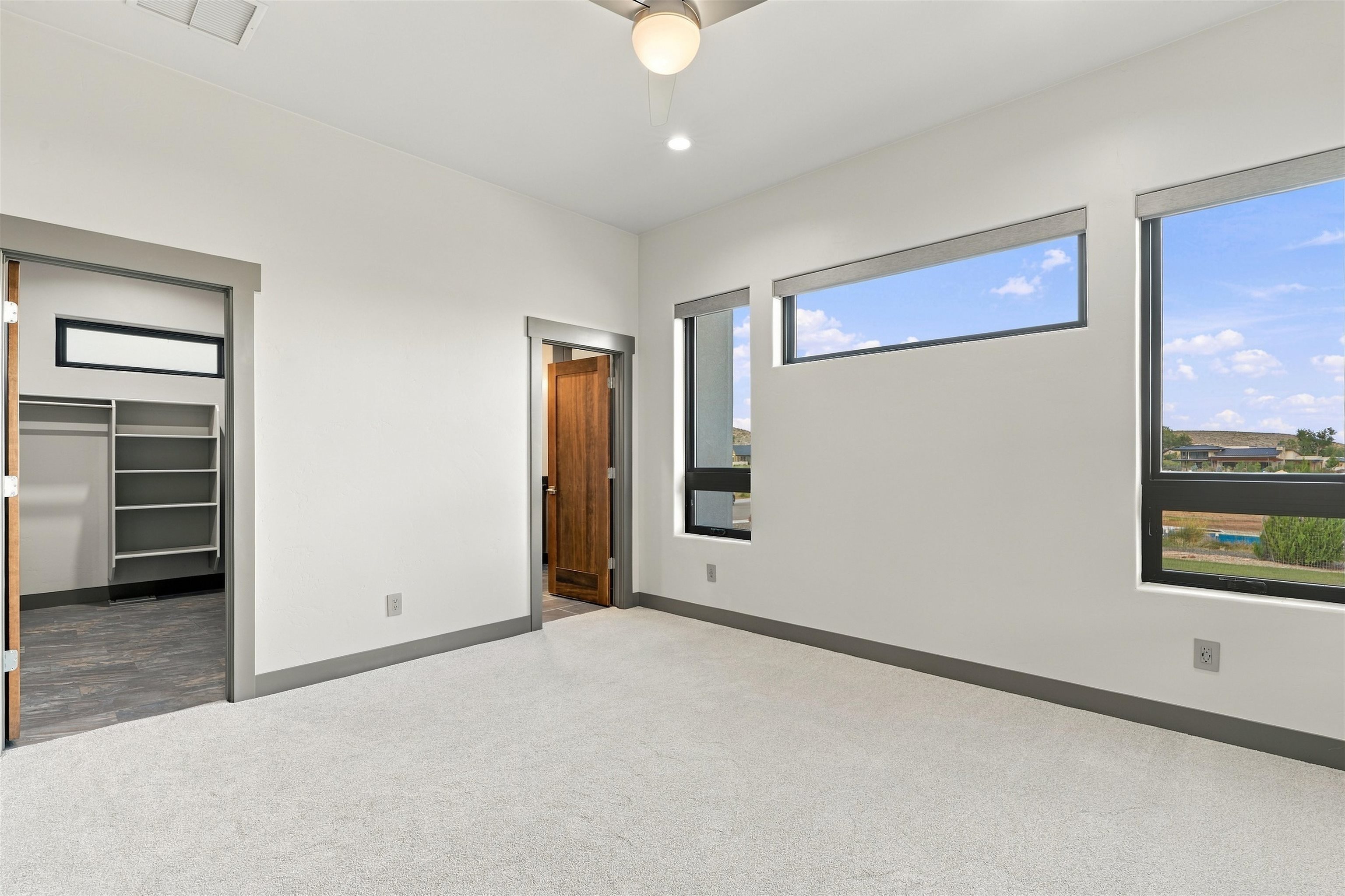 664 Ellen Drive Property Photo 27