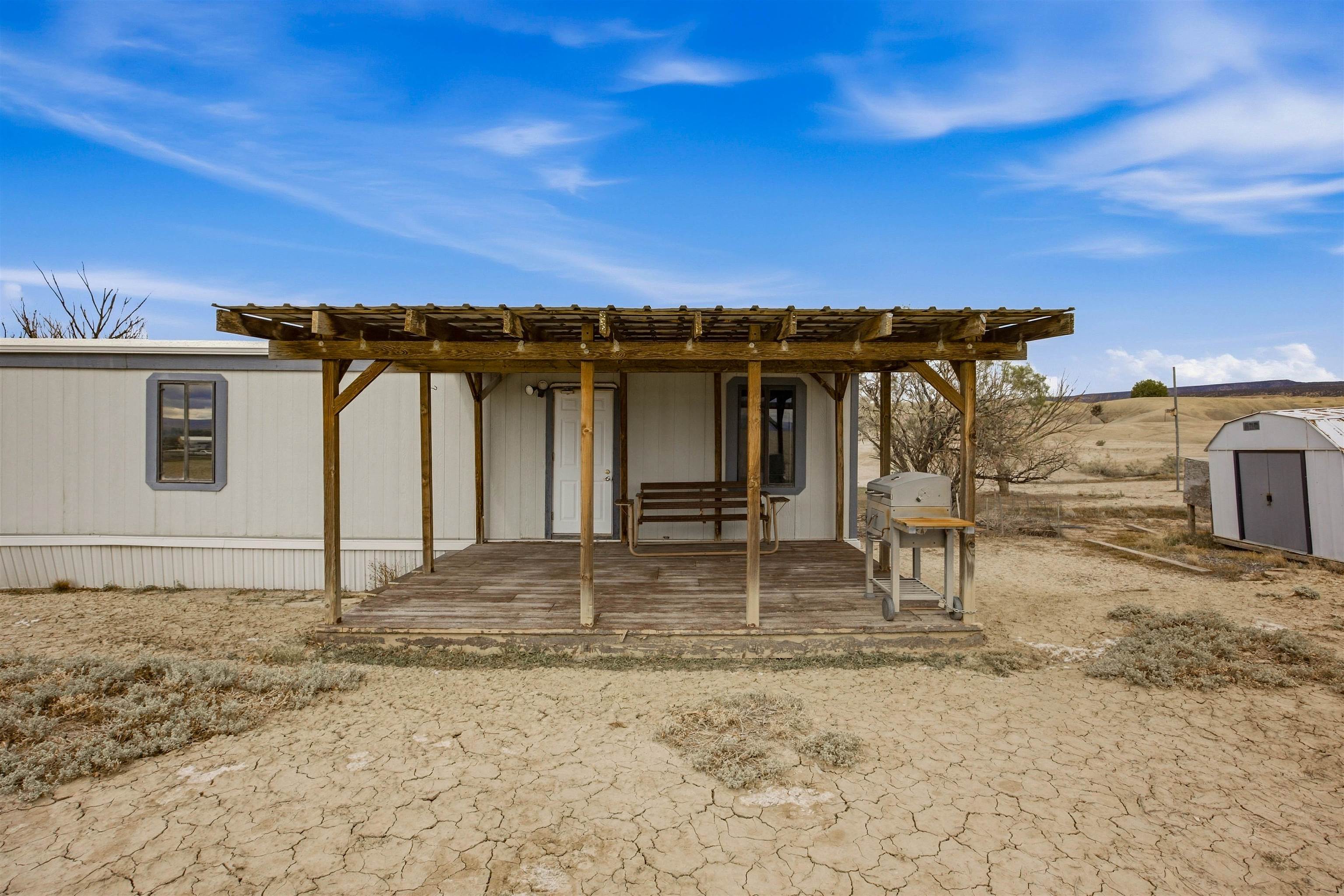 5280 6200 Road Property Photo 1