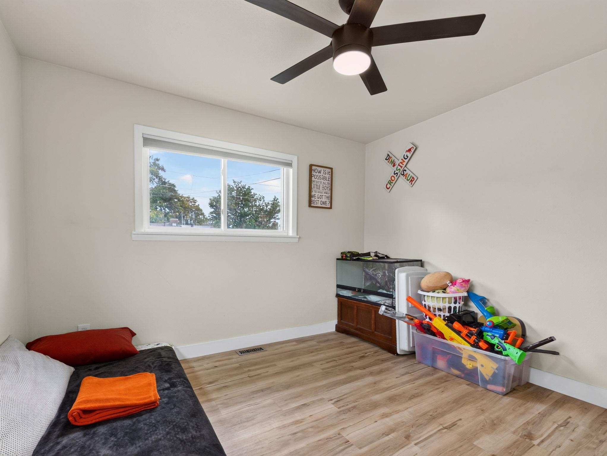 310 Zuni Drive Property Photo 22