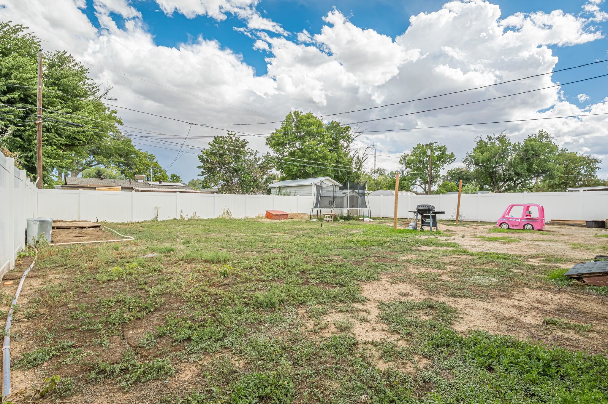 310 Zuni Drive Property Photo 27