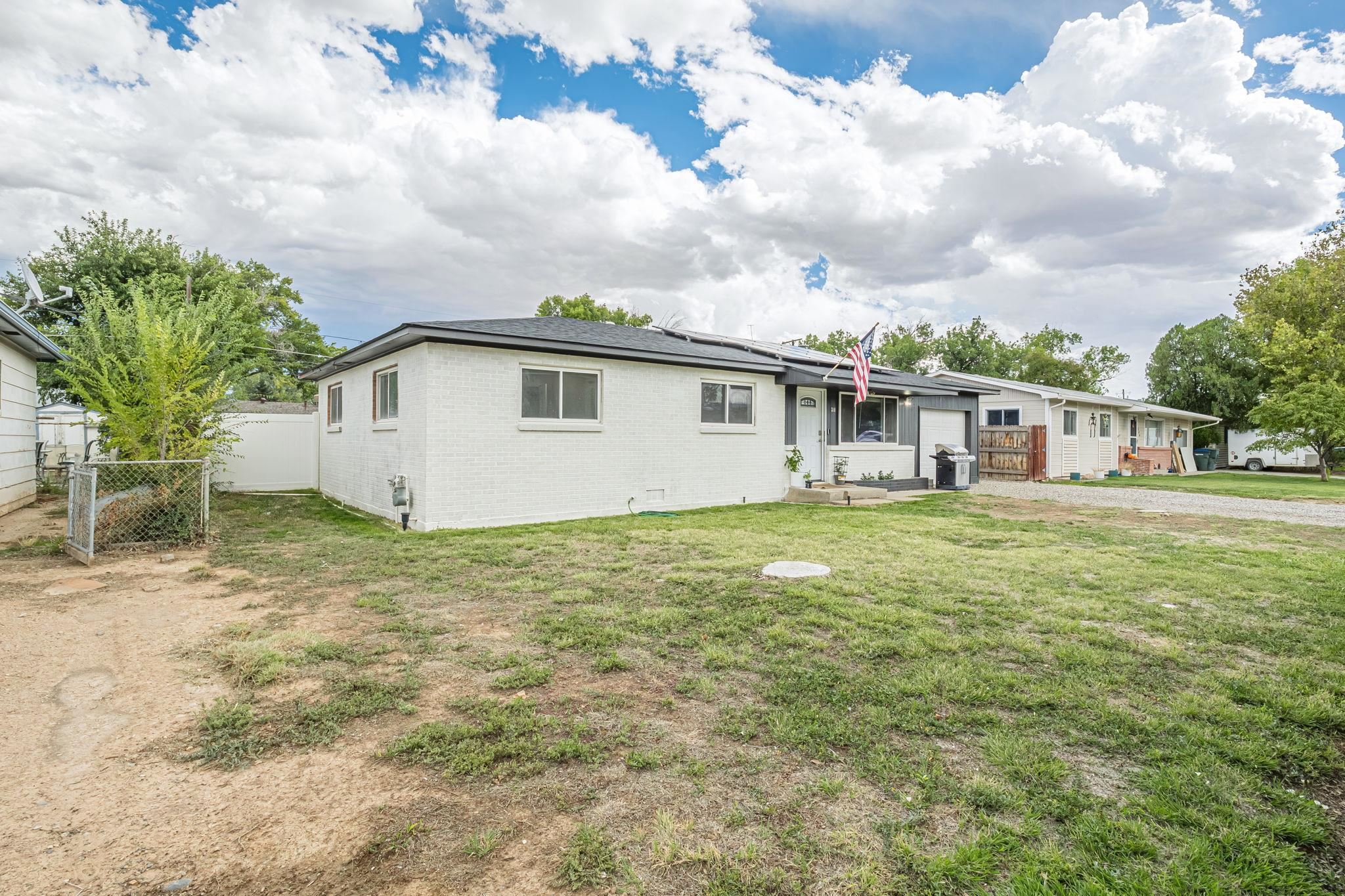 310 Zuni Drive Property Photo 33