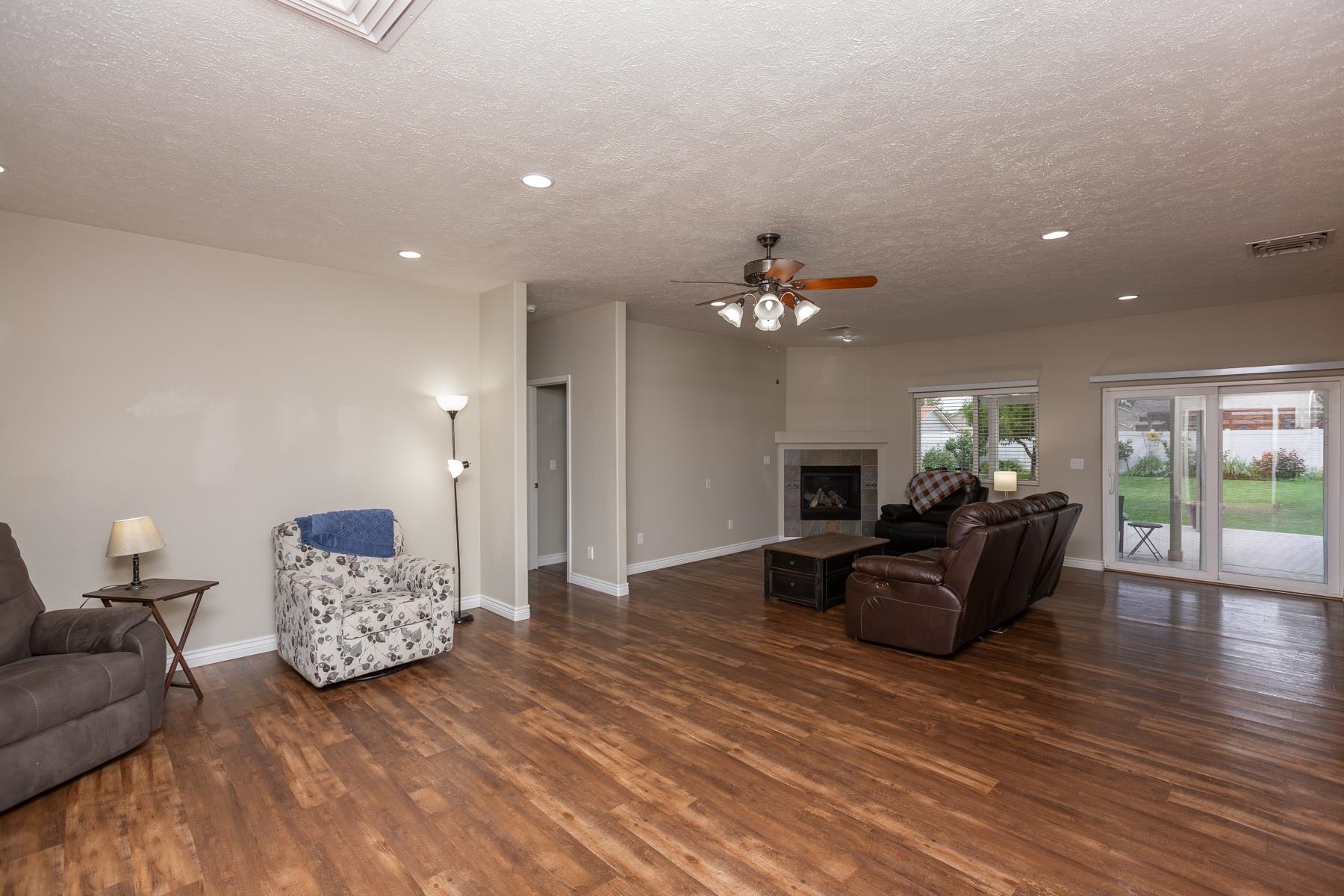 611 Beech Avenue Property Photo 6