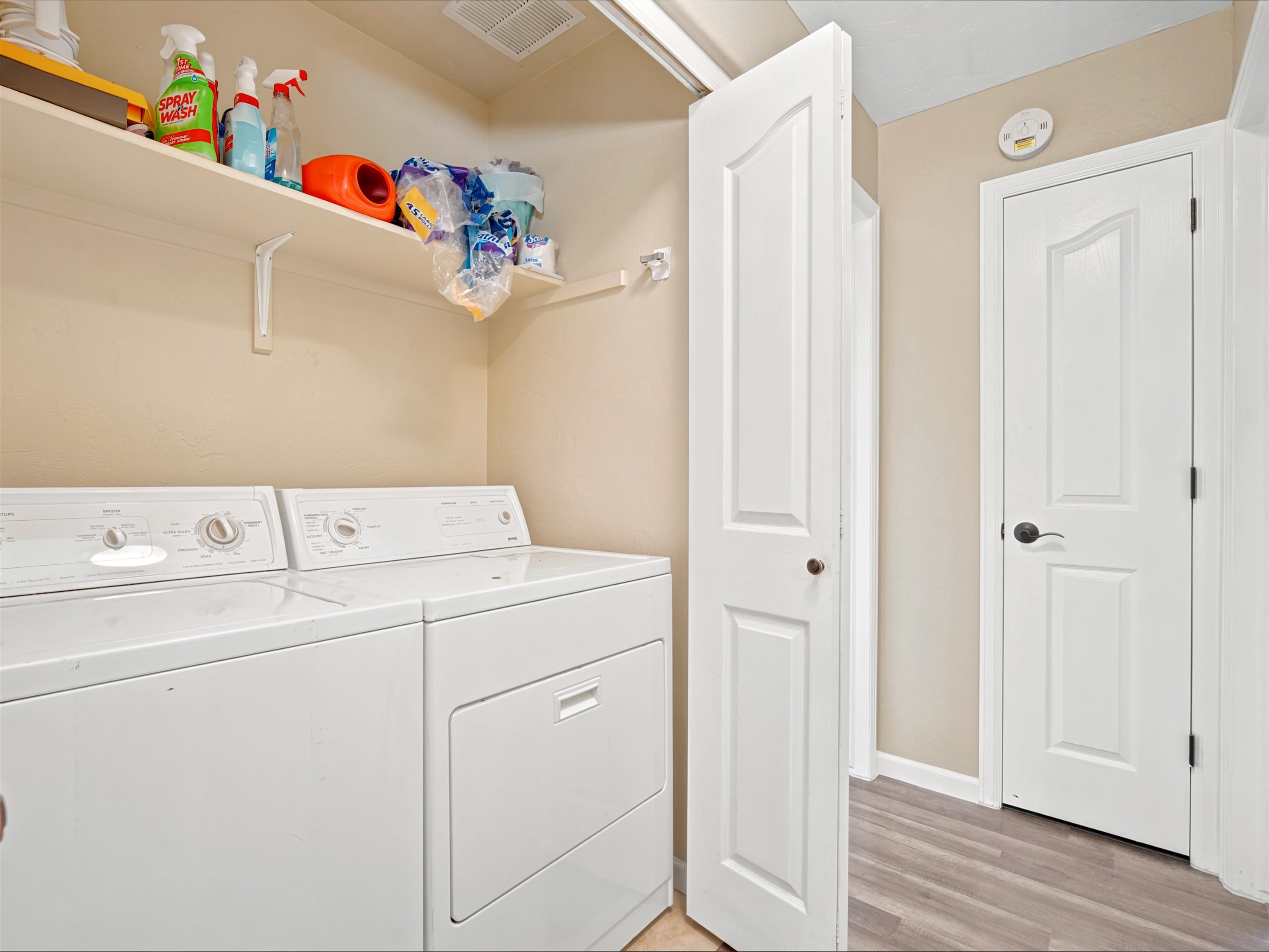 576 1/2 Belhaven Way Property Photo 19