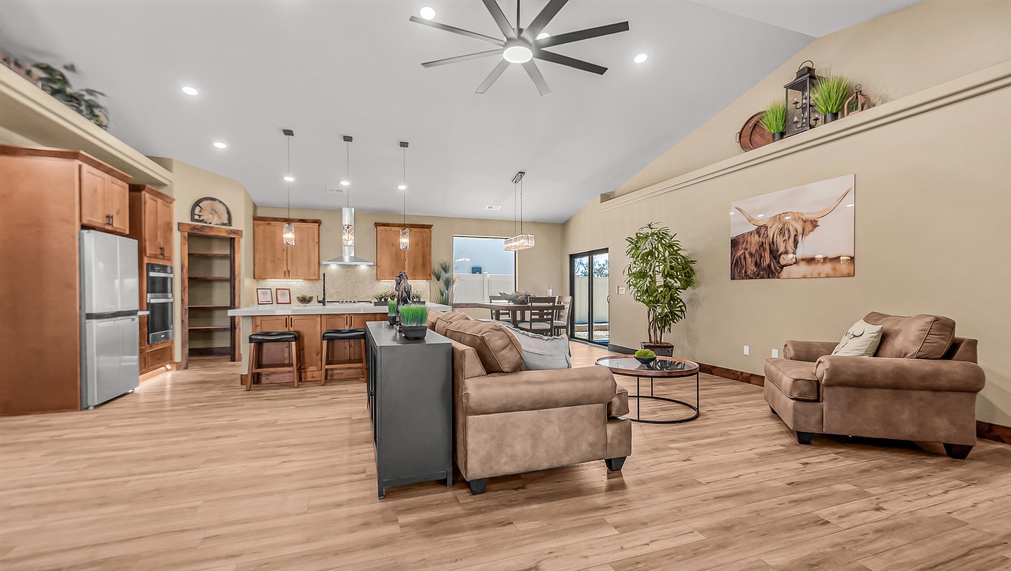 710 Glory Drive Property Photo 14