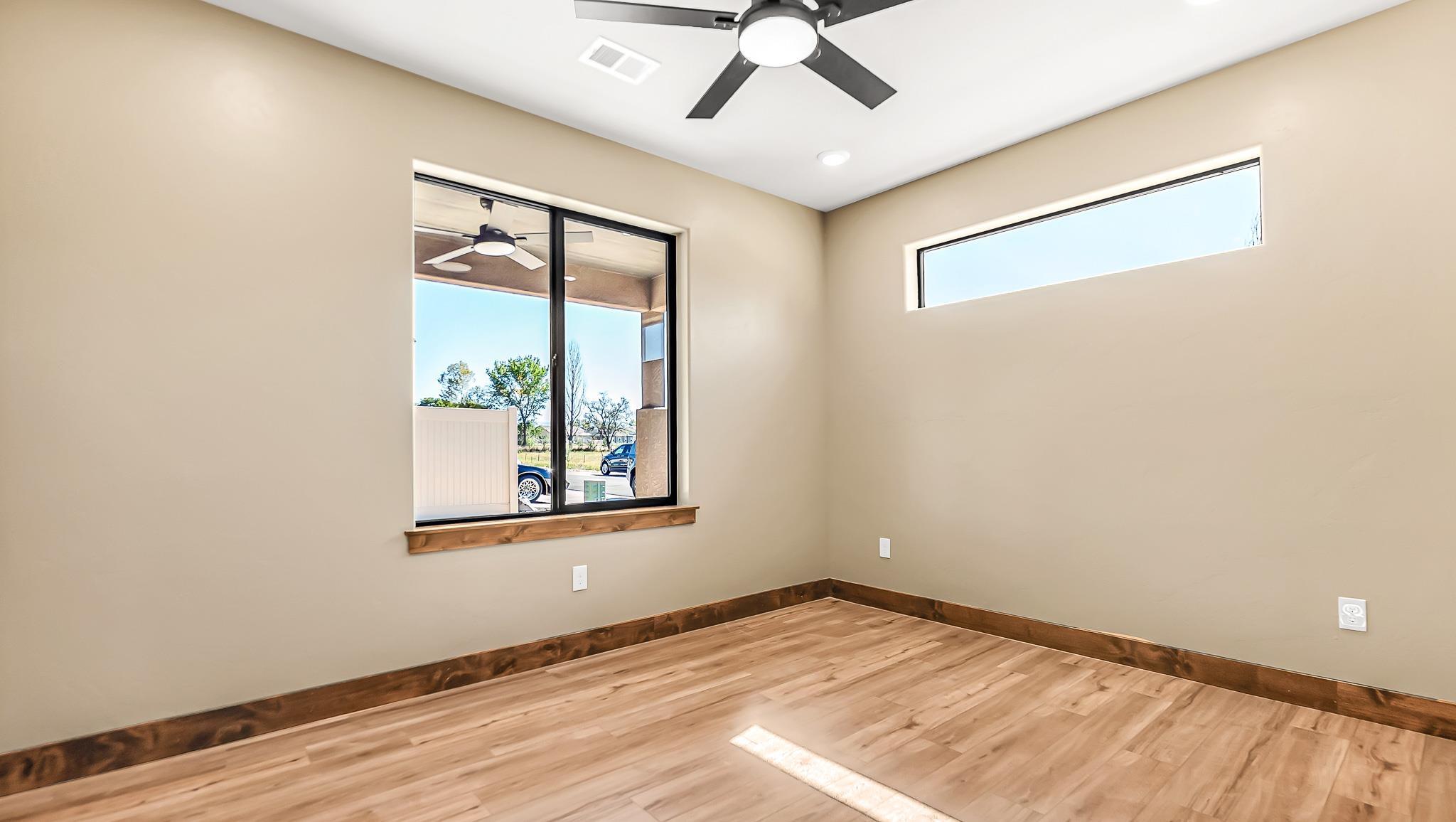 710 Glory Drive Property Photo 27