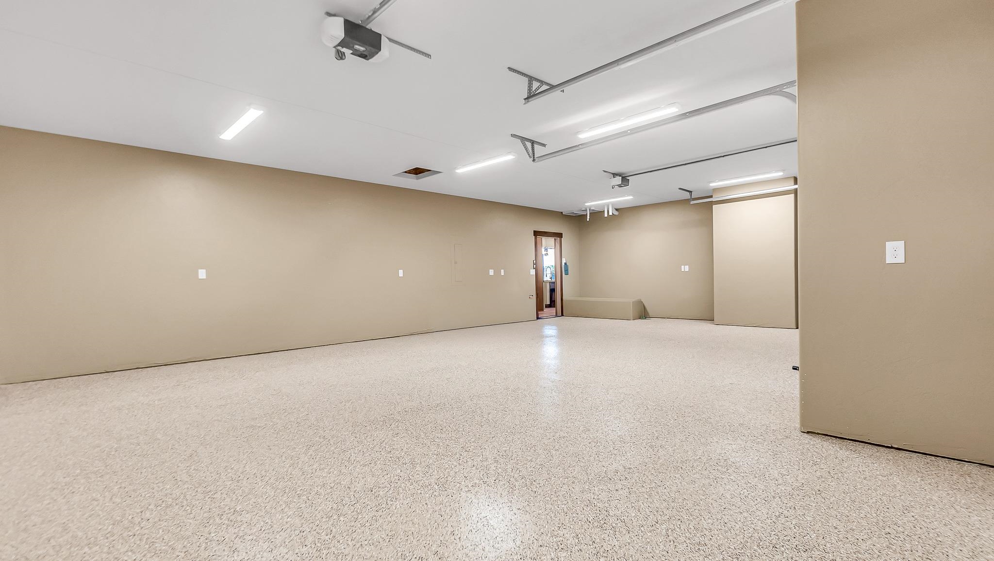 710 Glory Drive Property Photo 34