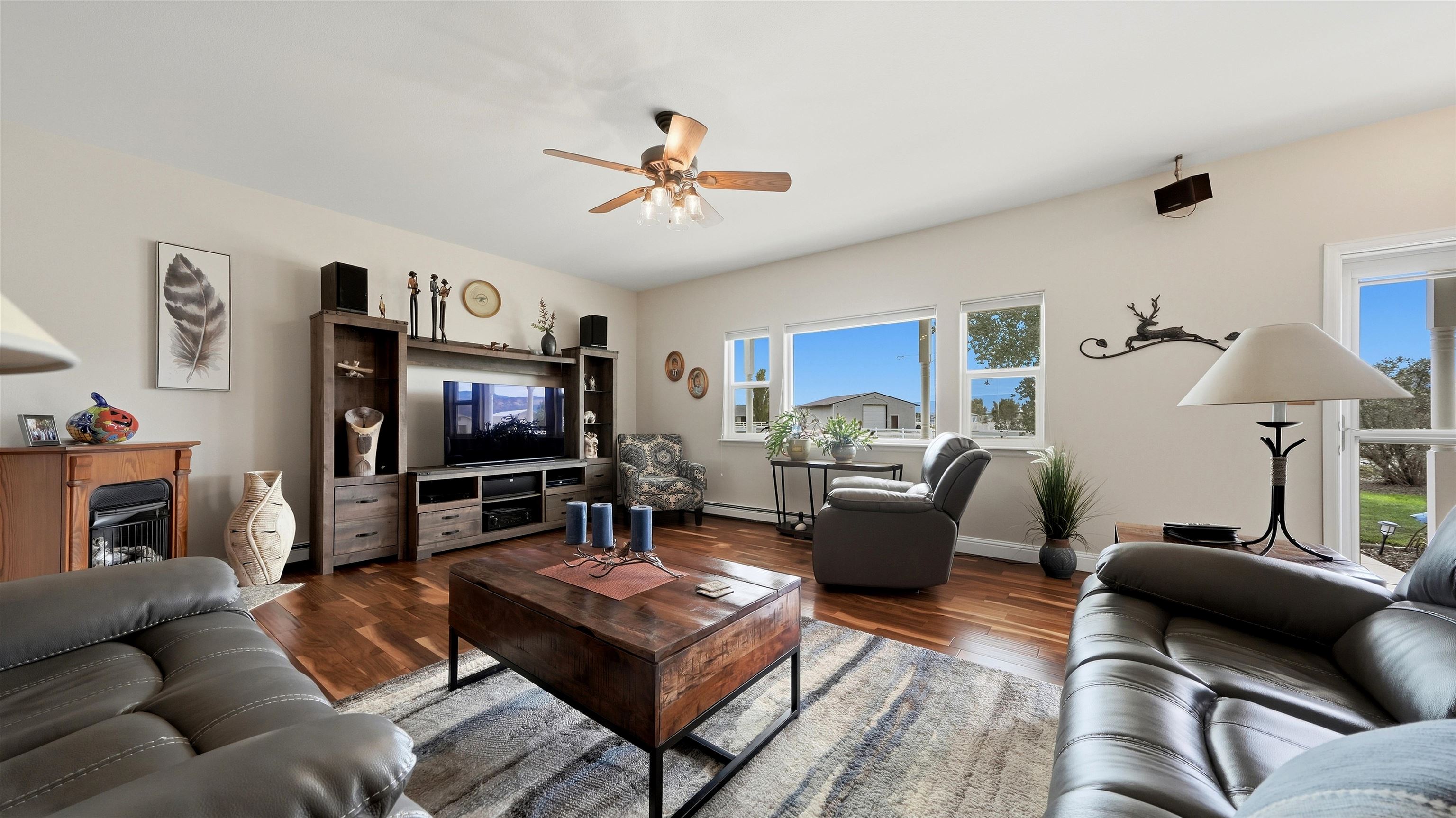 2260 Paintbrush Court Property Photo 4