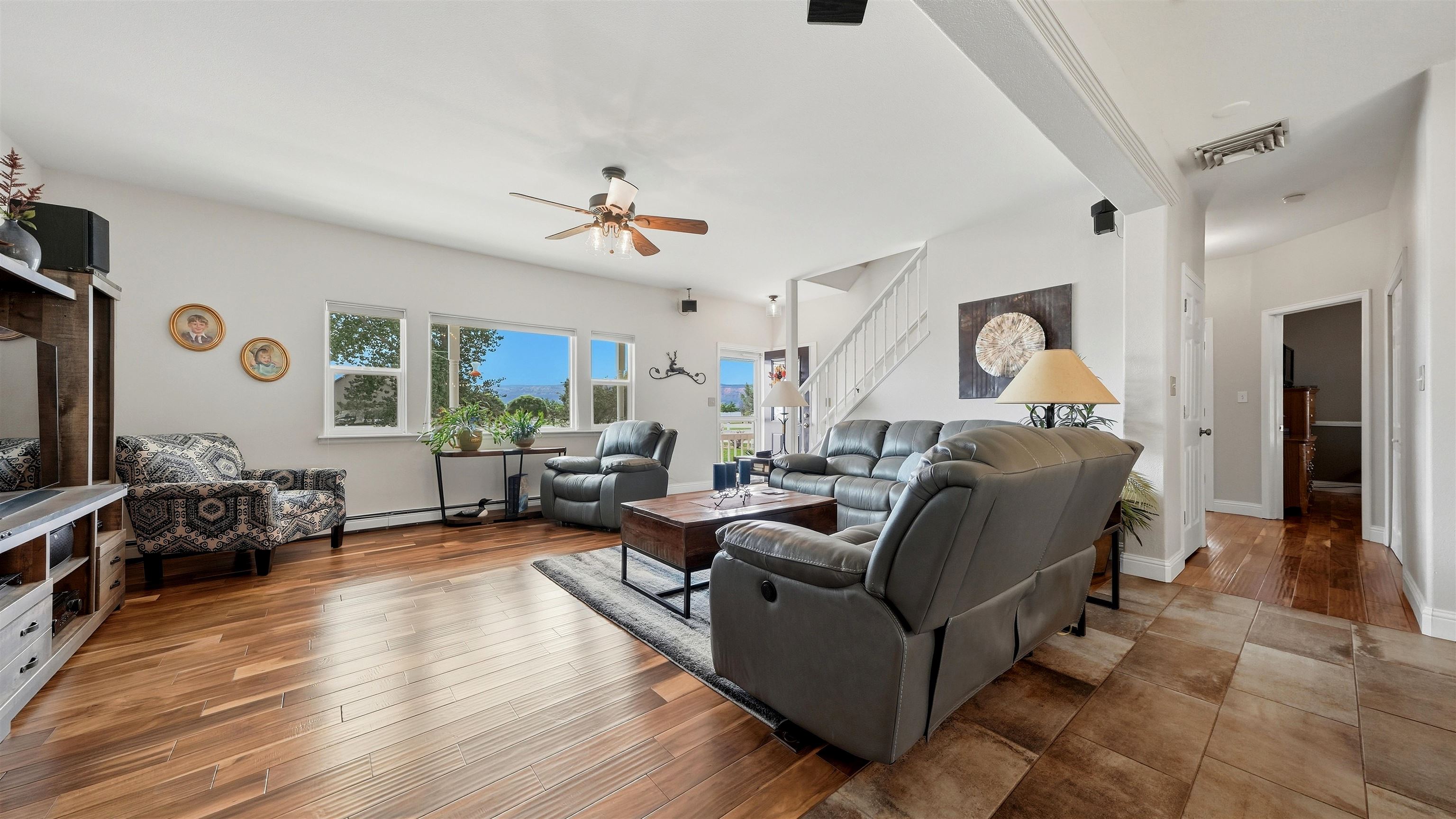 2260 Paintbrush Court Property Photo 6