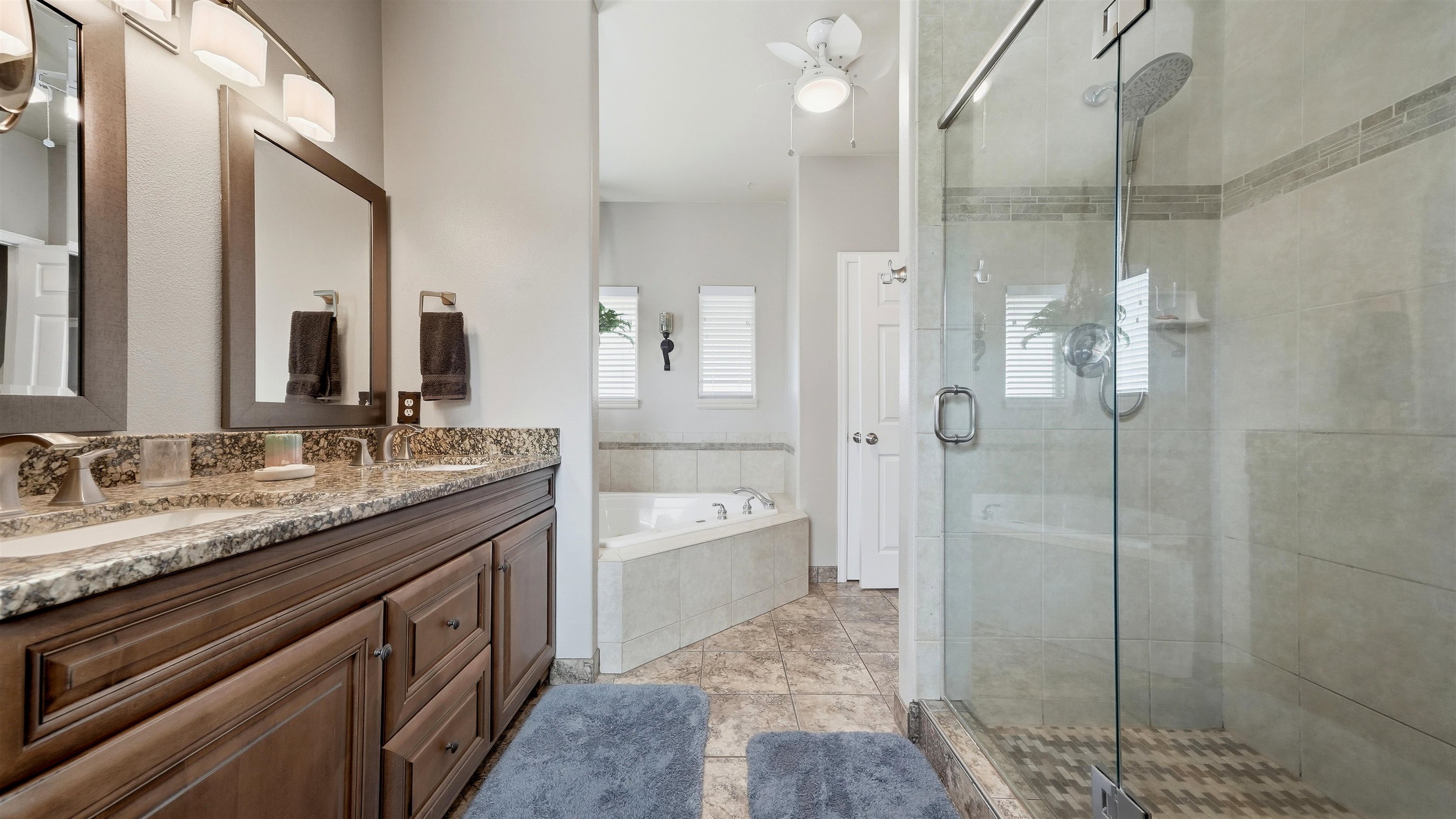 2260 Paintbrush Court Property Photo 13