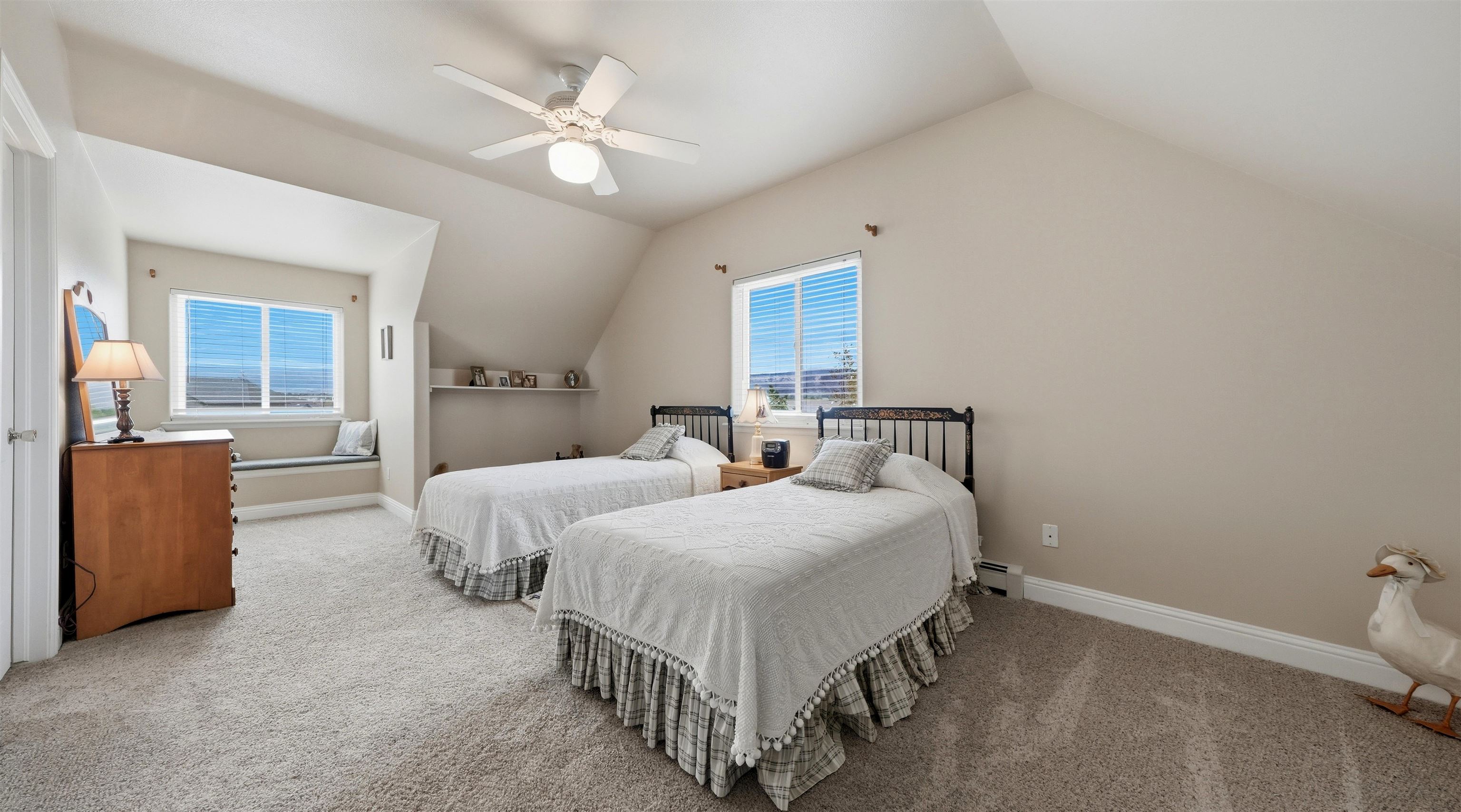 2260 Paintbrush Court Property Photo 19