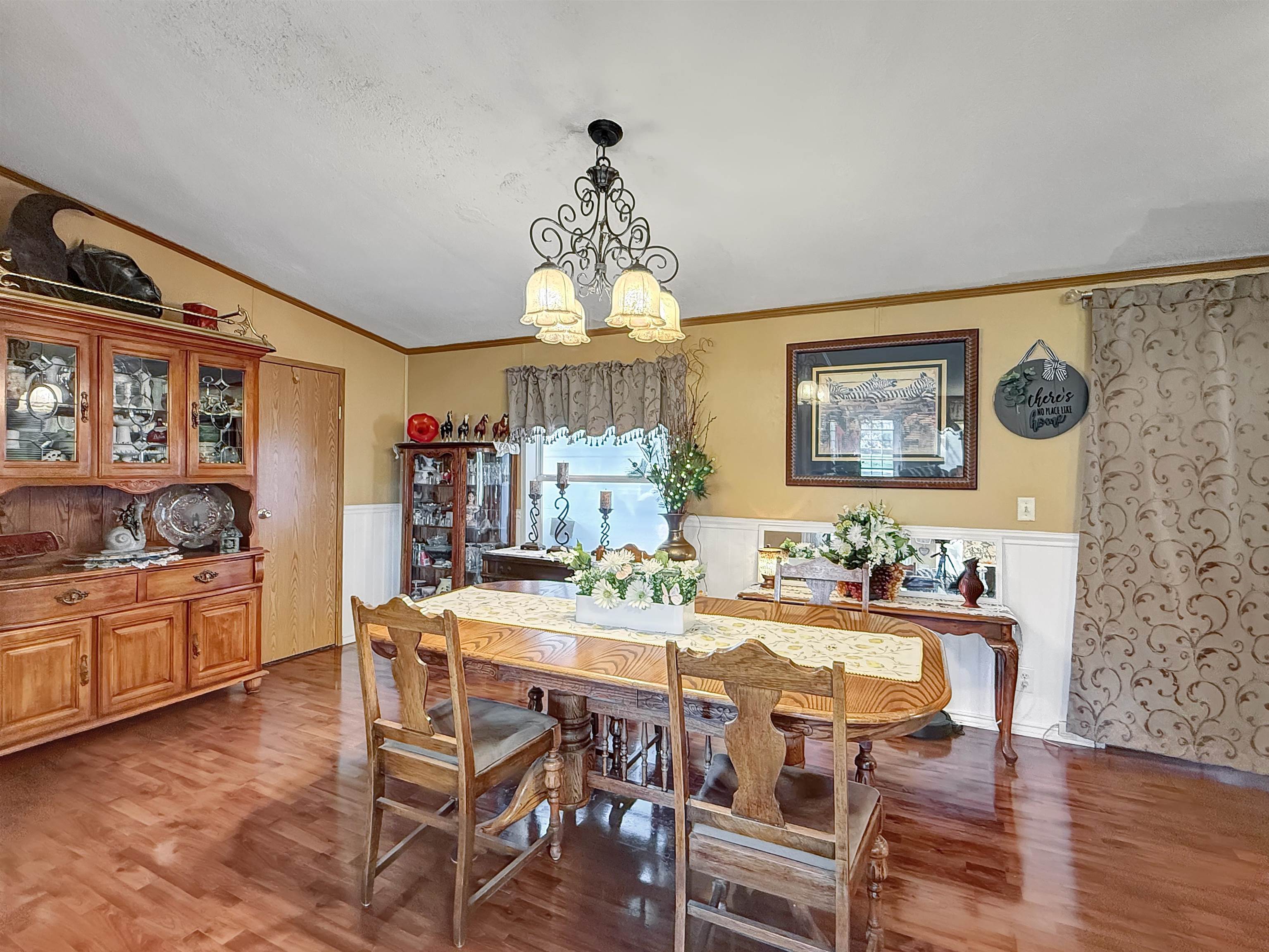 5955 Sawmill Mesa Road Property Photo 5