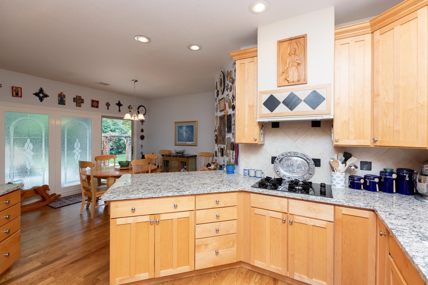 2326 Knoll Circle Property Photo 15