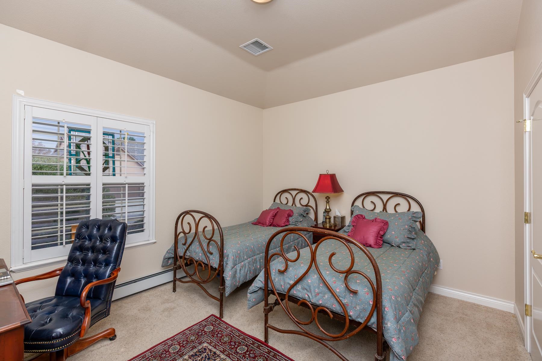 2326 Knoll Circle Property Photo 25