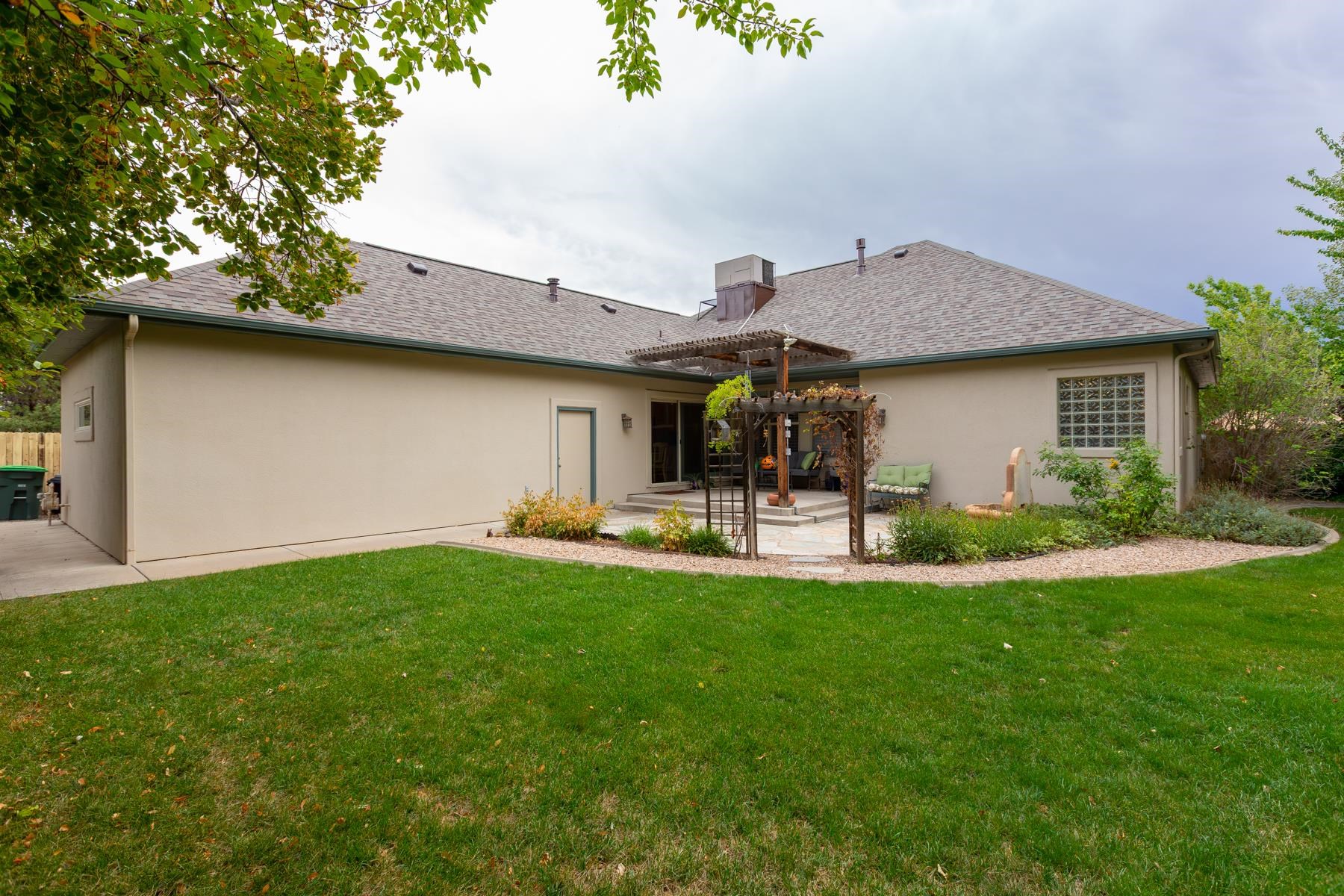 2326 Knoll Circle Property Photo 31
