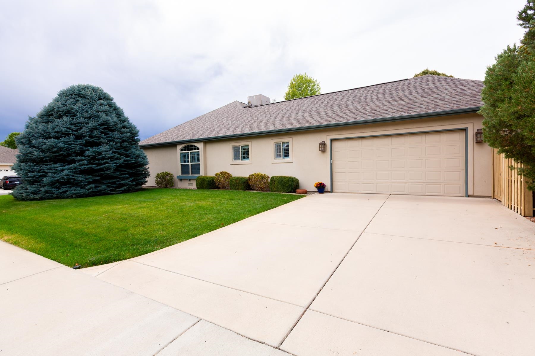 2326 Knoll Circle Property Photo 39