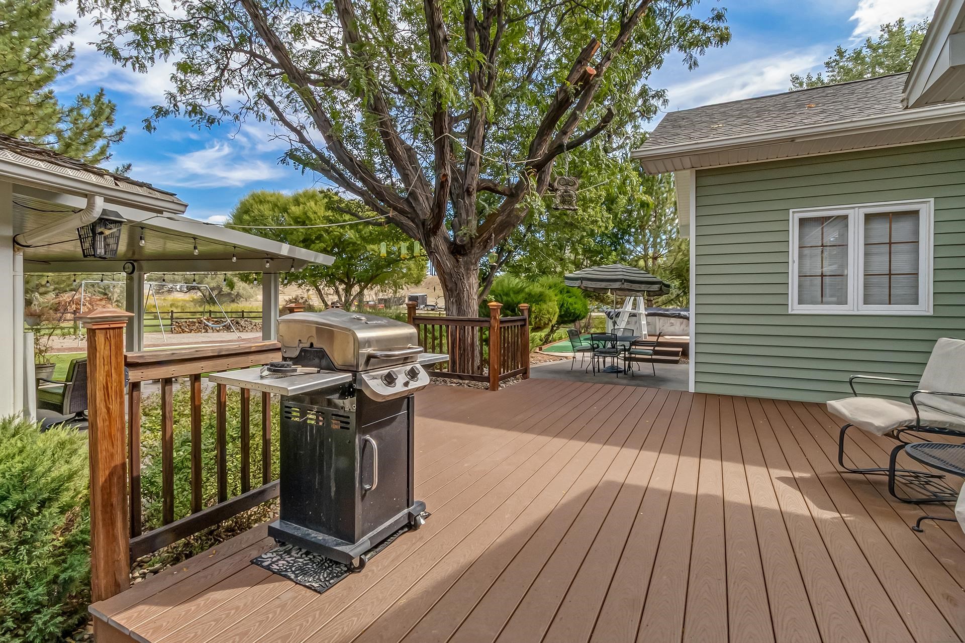 2580 I Road Property Photo 9