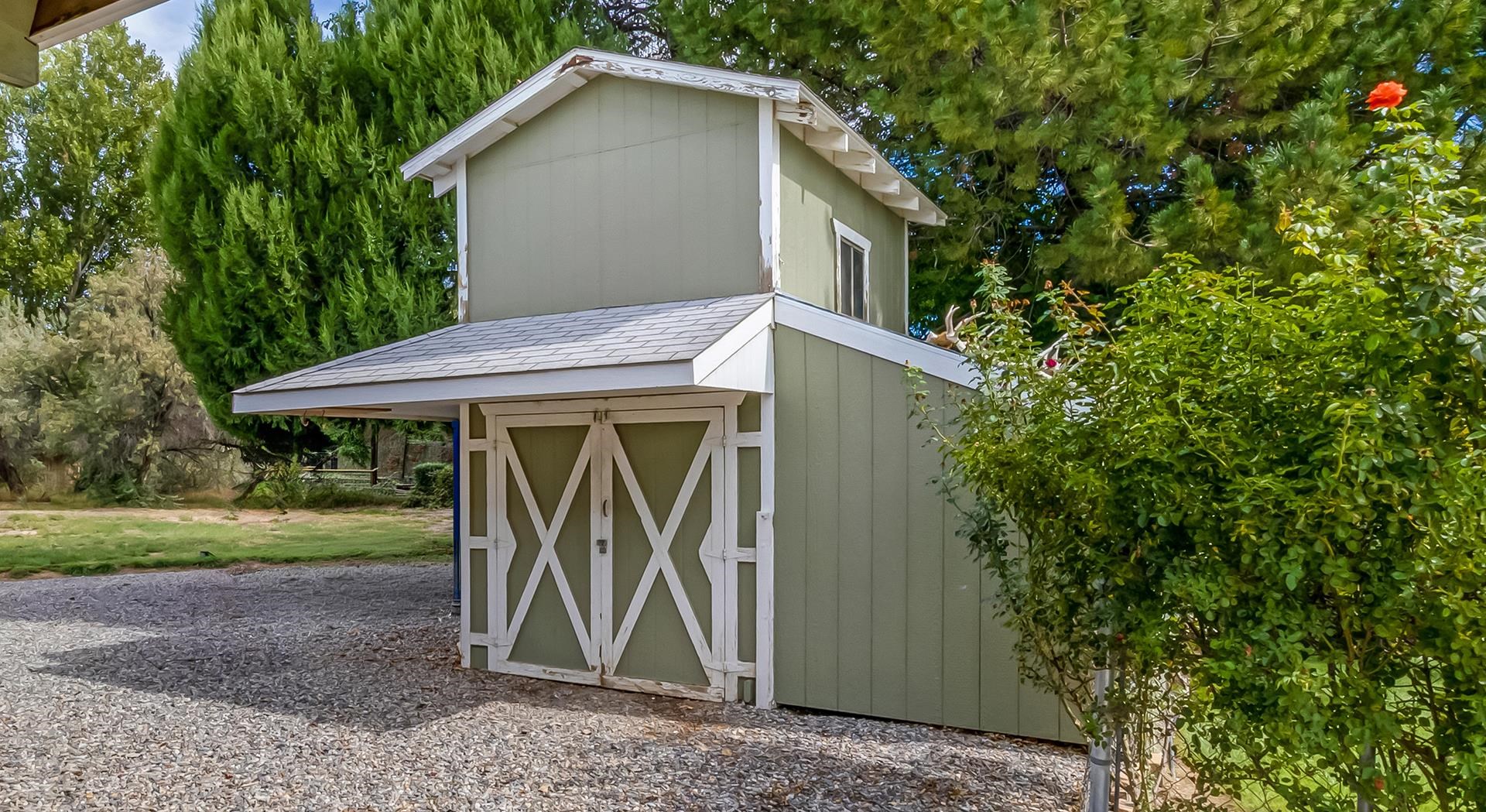 2580 I Road Property Photo 15