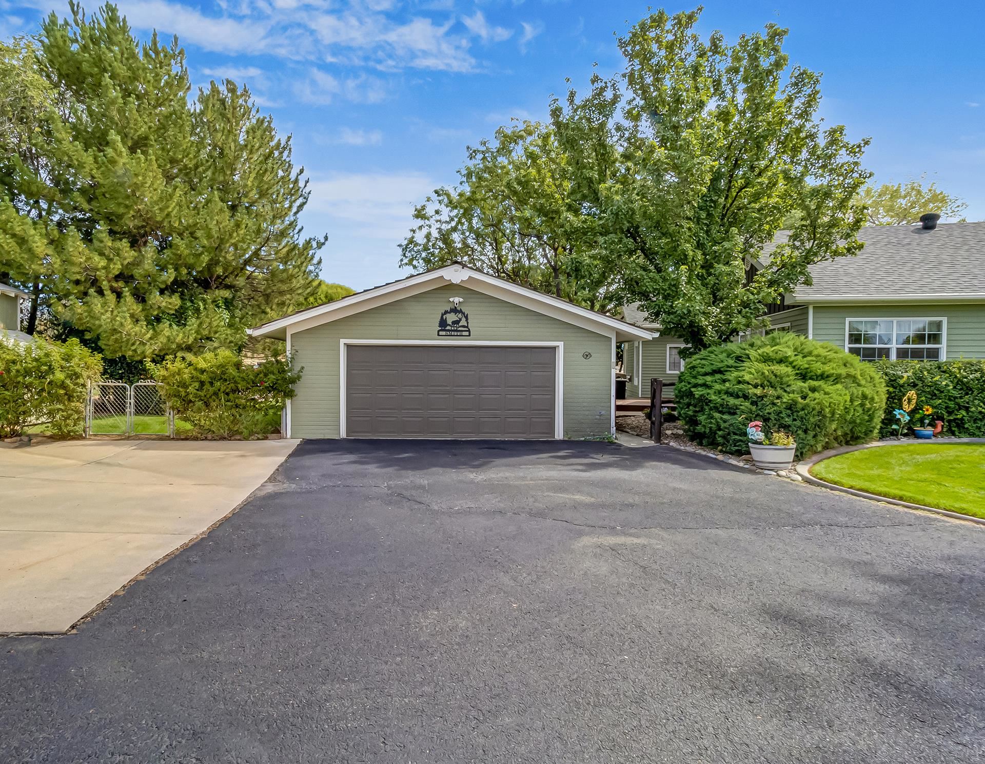 2580 I Road Property Photo 16