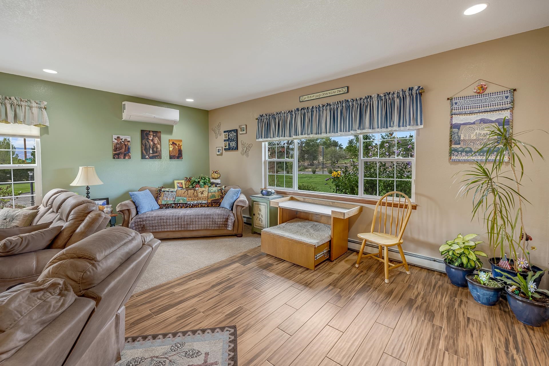 2580 I Road Property Photo 27