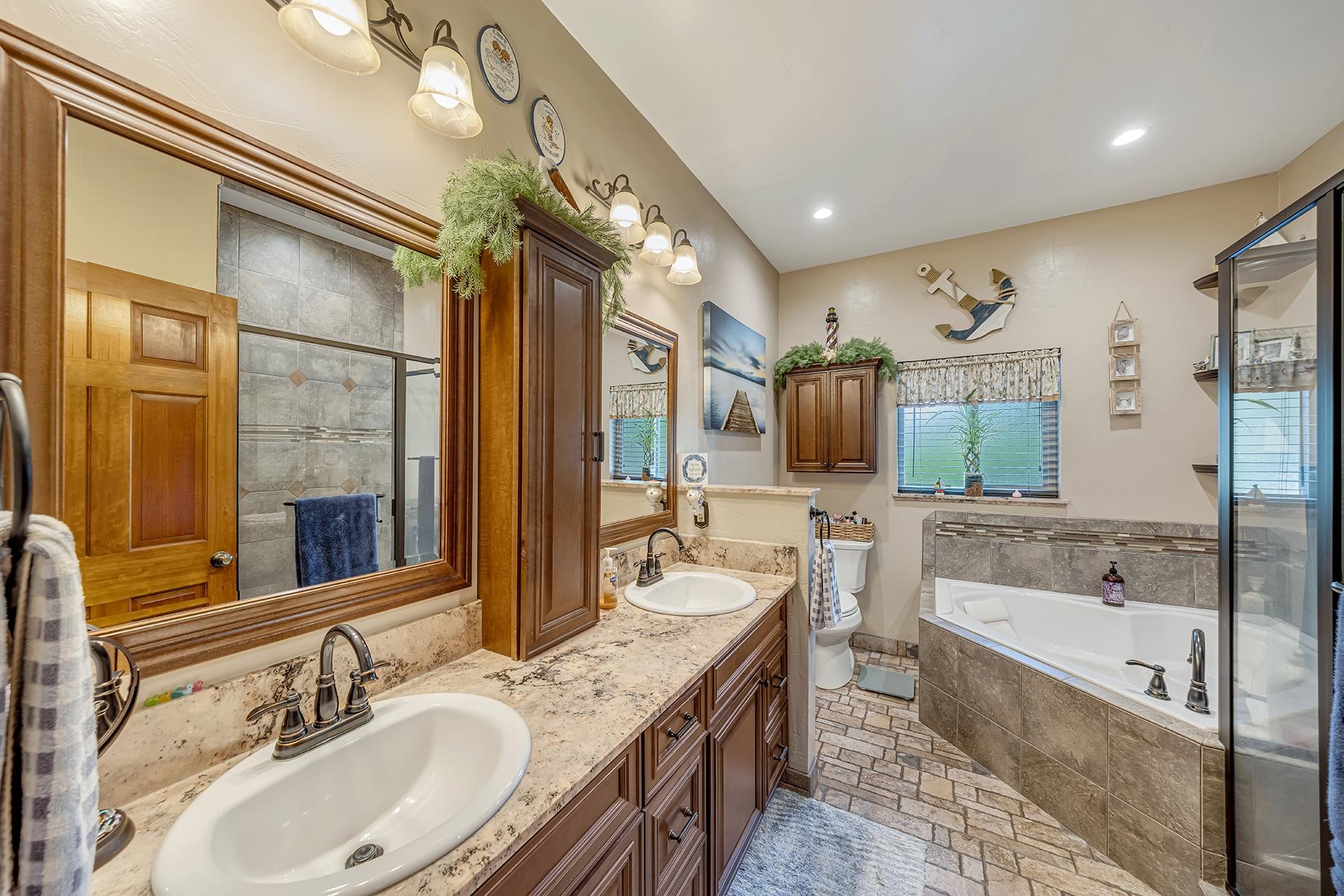 2580 I Road Property Photo 33