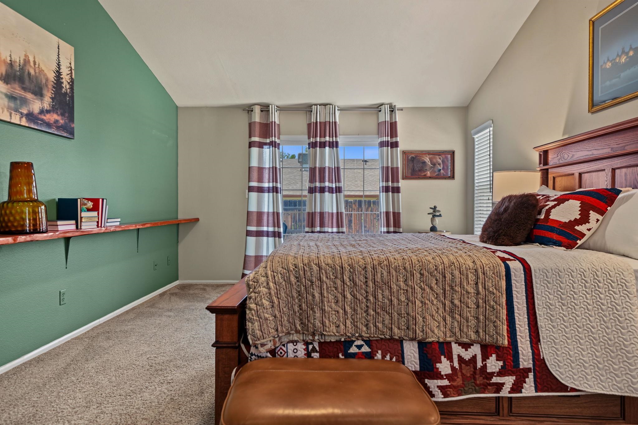 637 Silver Oak Drive Property Photo 13