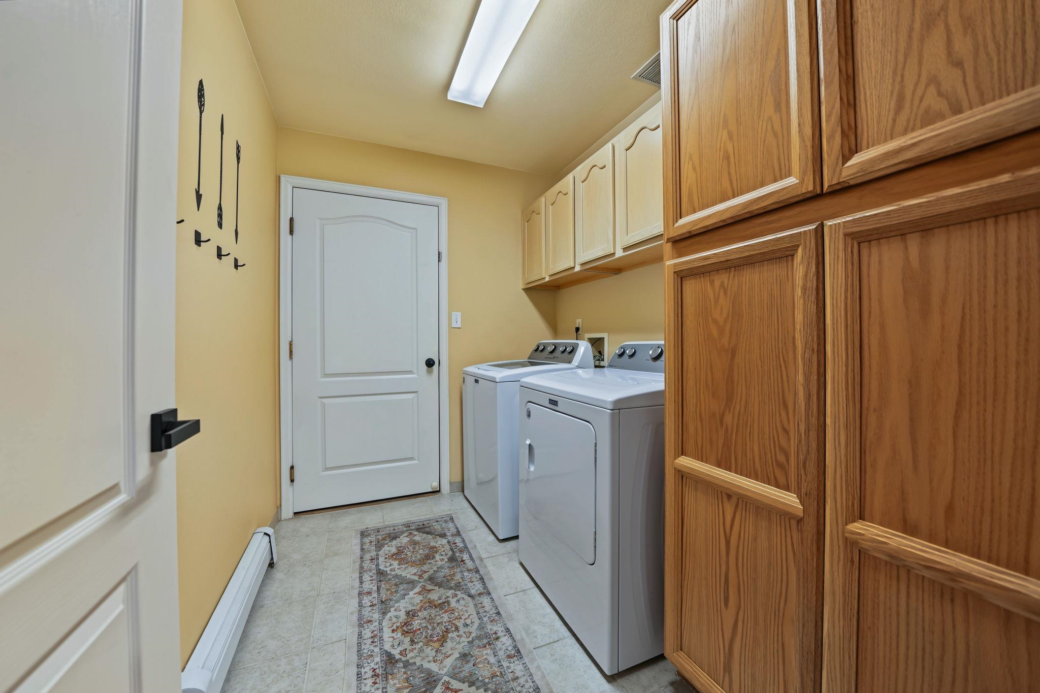 637 Silver Oak Drive Property Photo 26