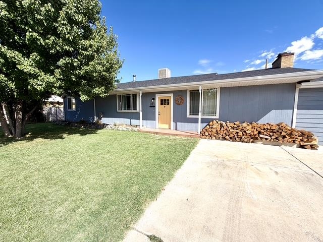 963 E Laura Avenue Property Photo 2