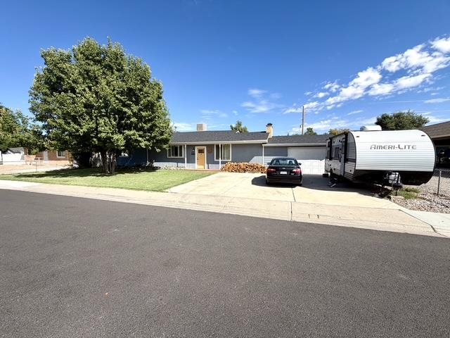 963 E Laura Avenue Property Photo 3