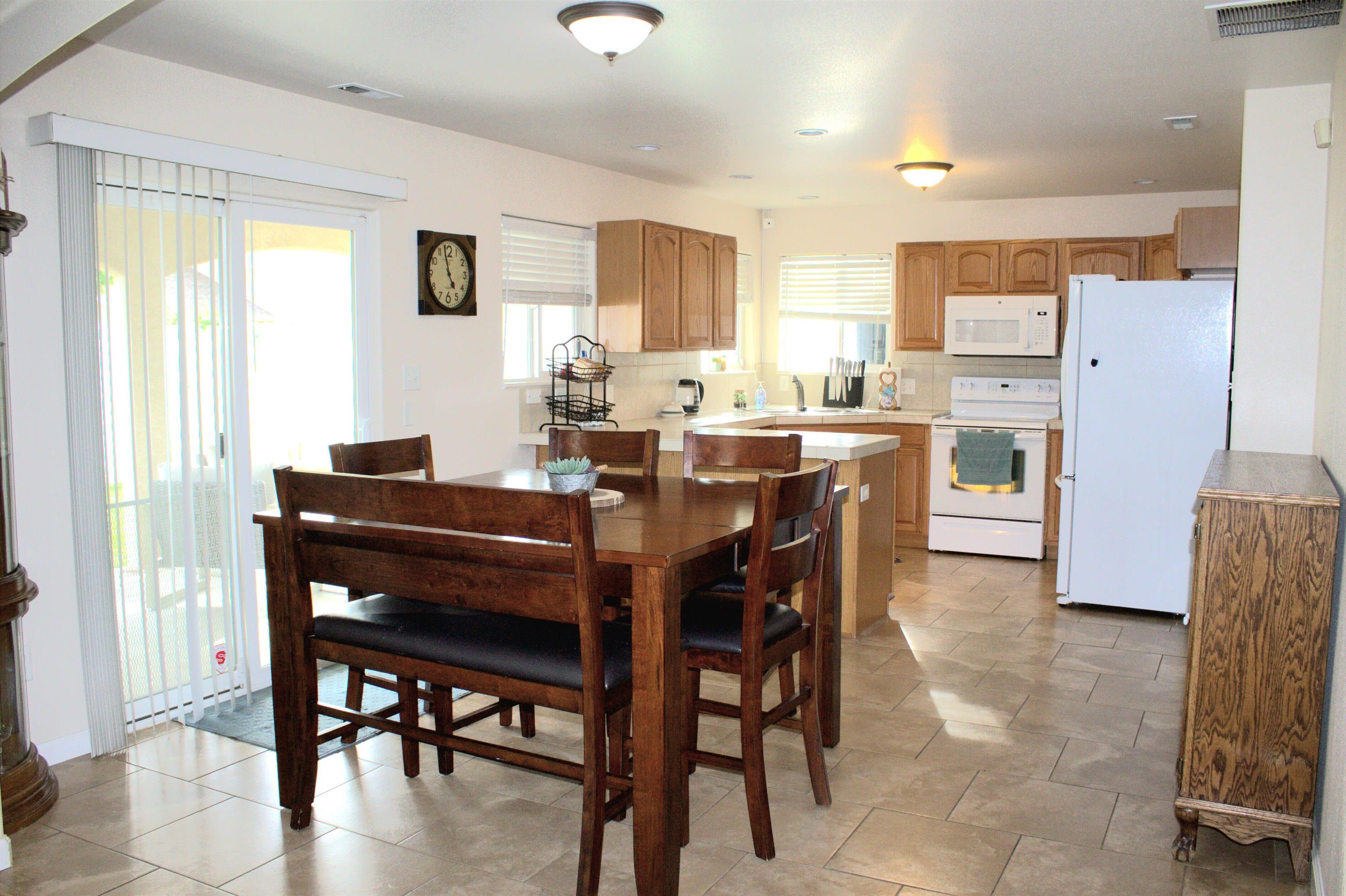 928 Dee Ann Street Property Photo 3