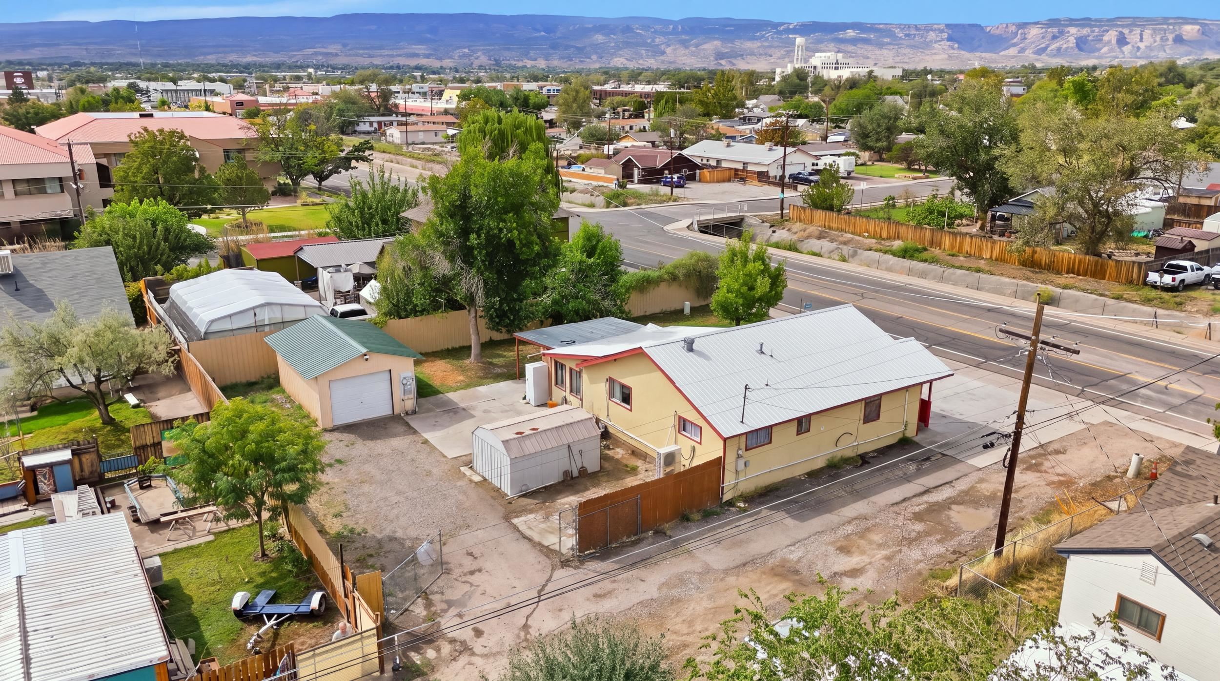 528 28 Road Property Photo 24