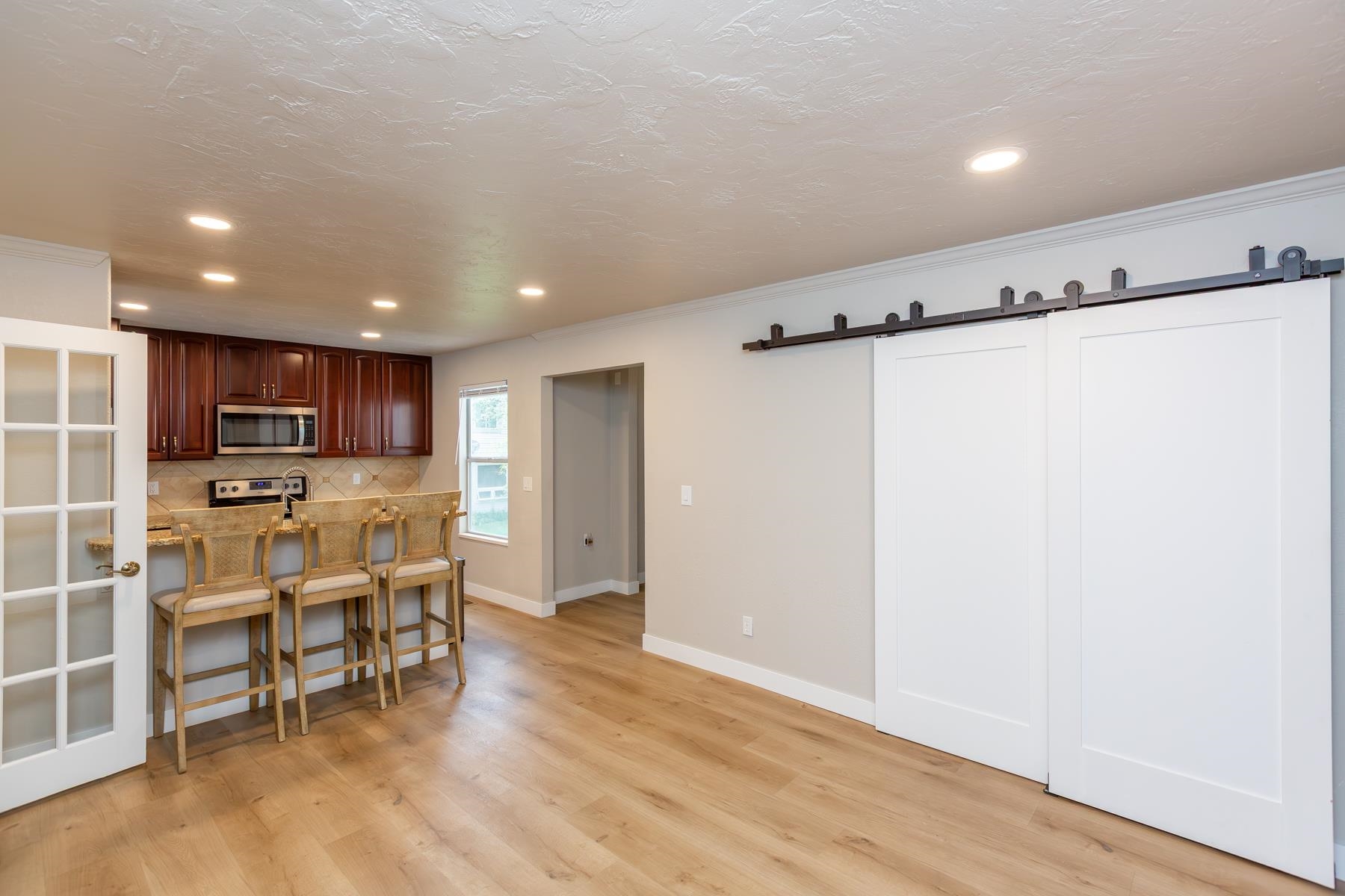 15 Chardonnay Court Property Photo 8
