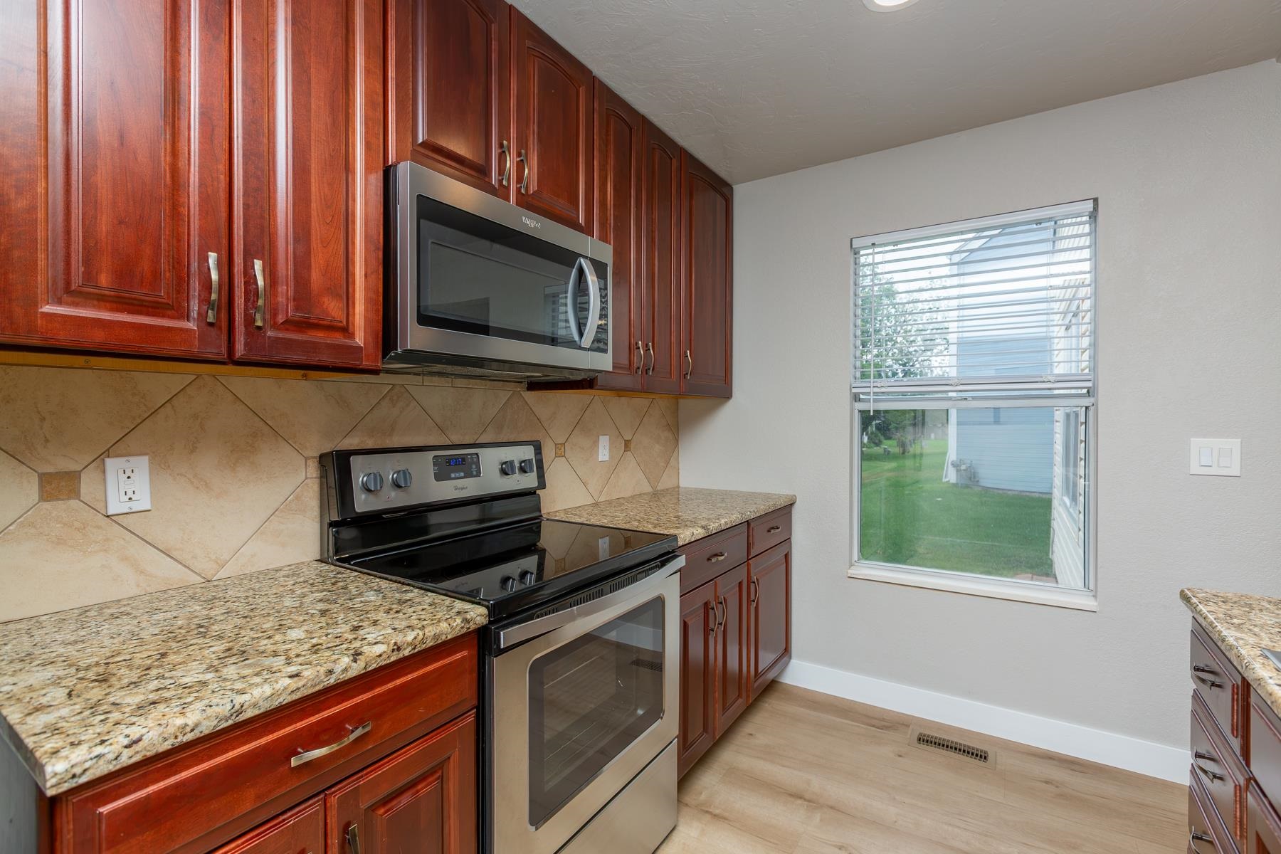 15 Chardonnay Court Property Photo 14