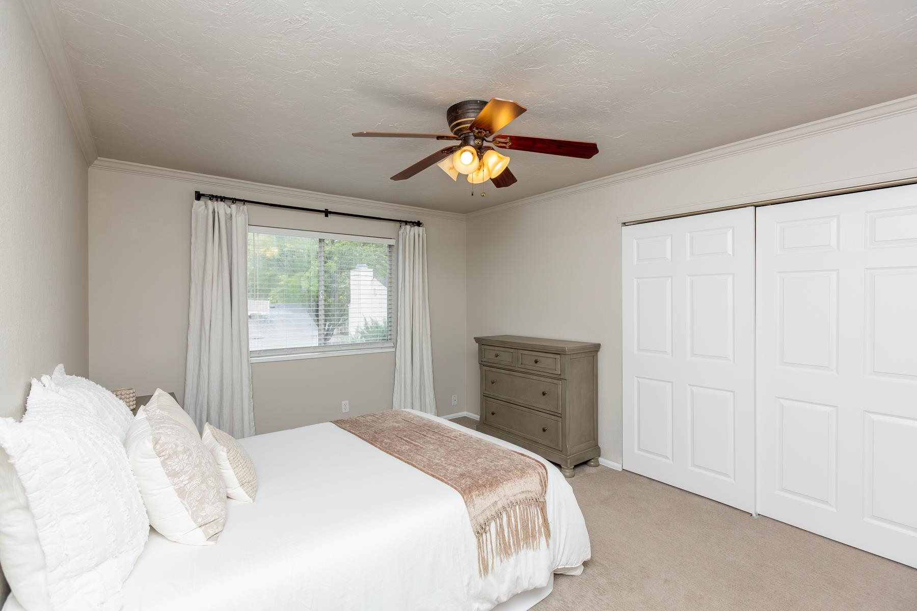 15 Chardonnay Court Property Photo 24