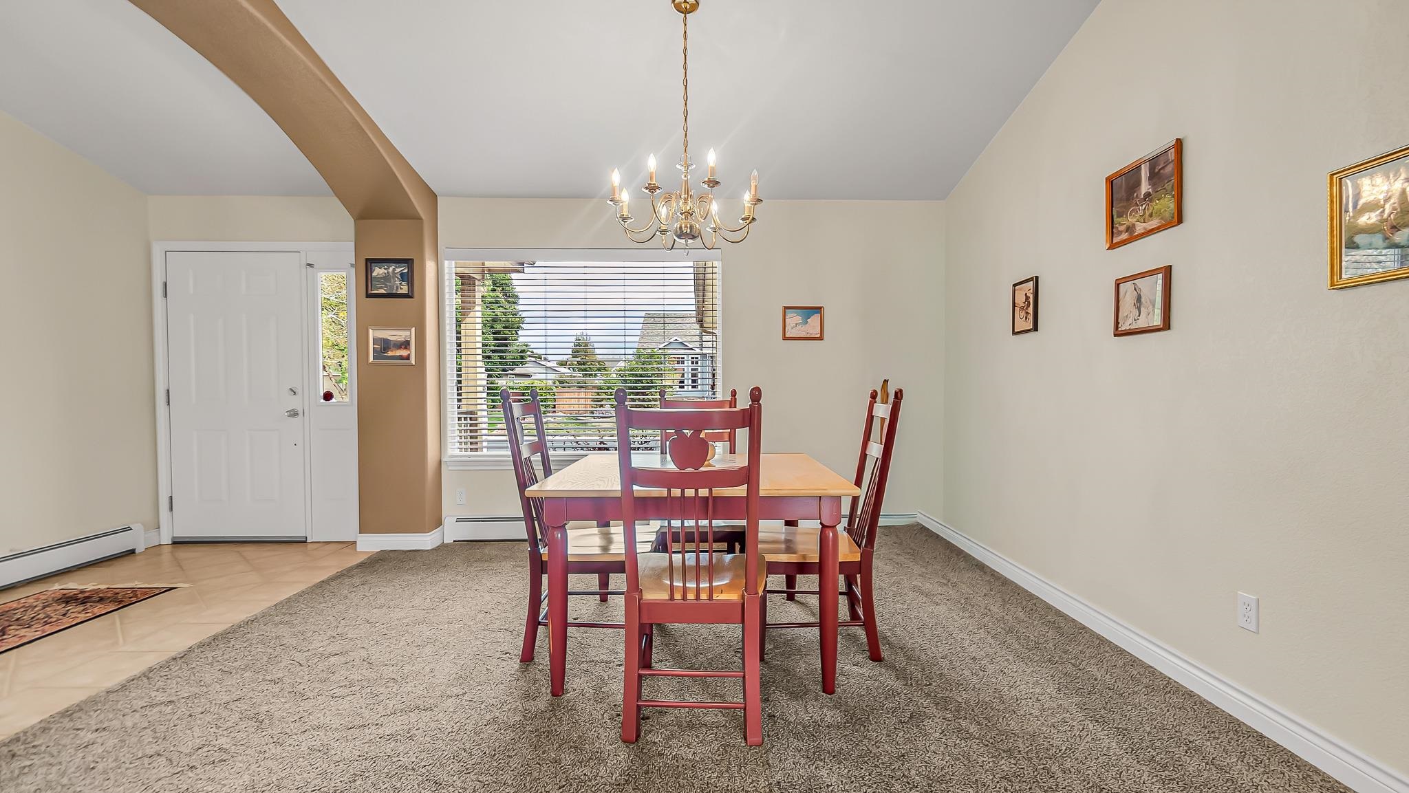 641 Grand View Drive Property Photo 14