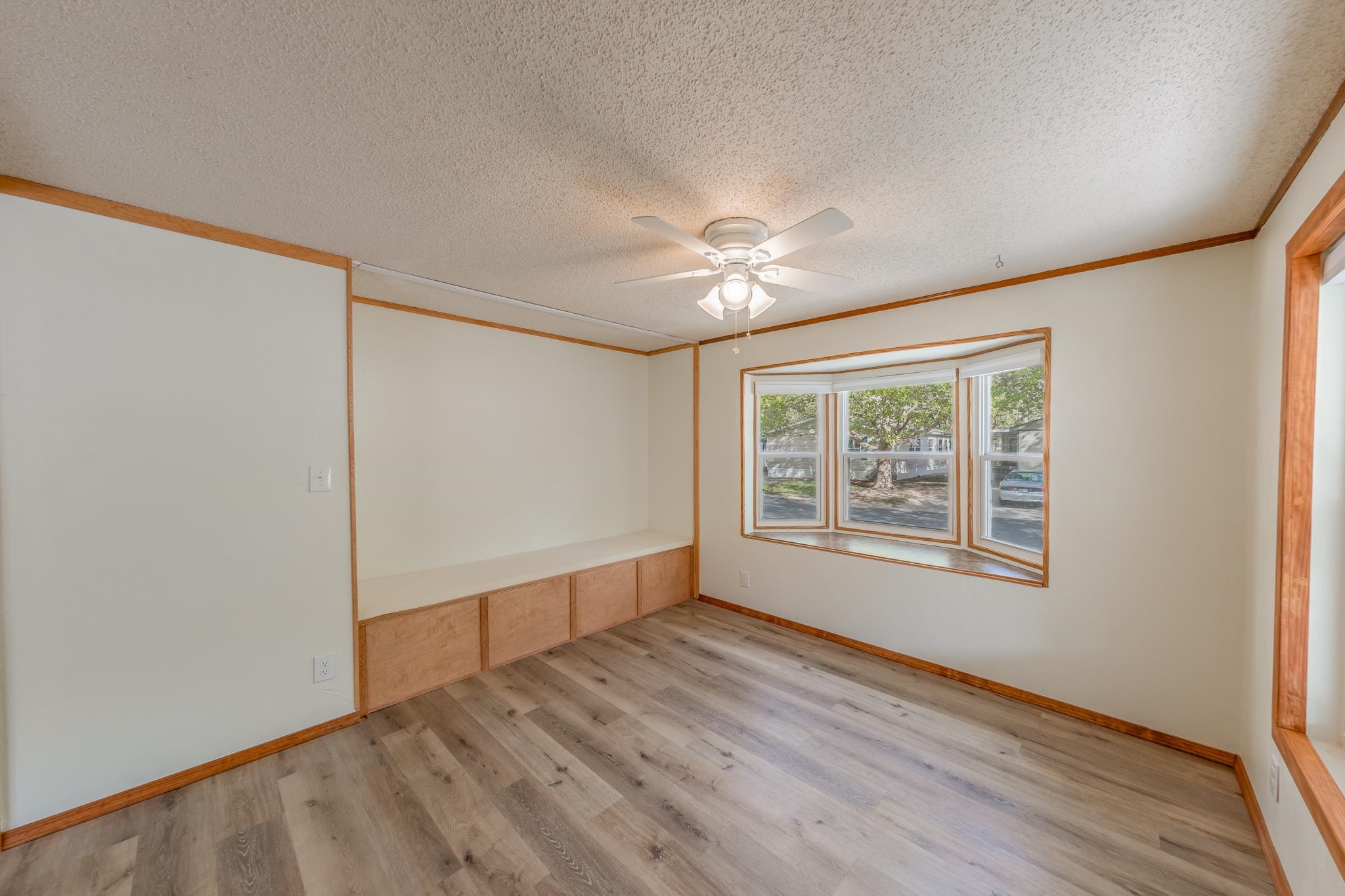 679 Brentwood Drive Property Photo 10