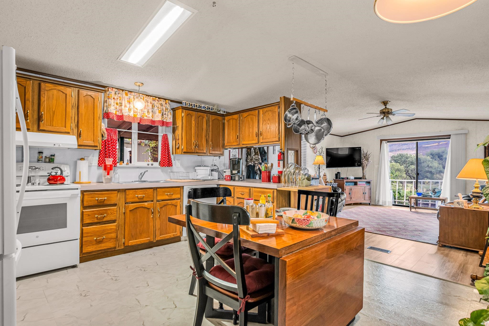 3781 Granada Drive Property Photo 15