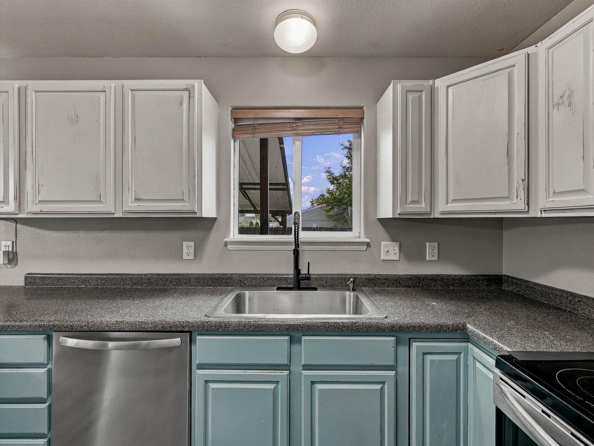 3061 Joel Court Property Photo 15