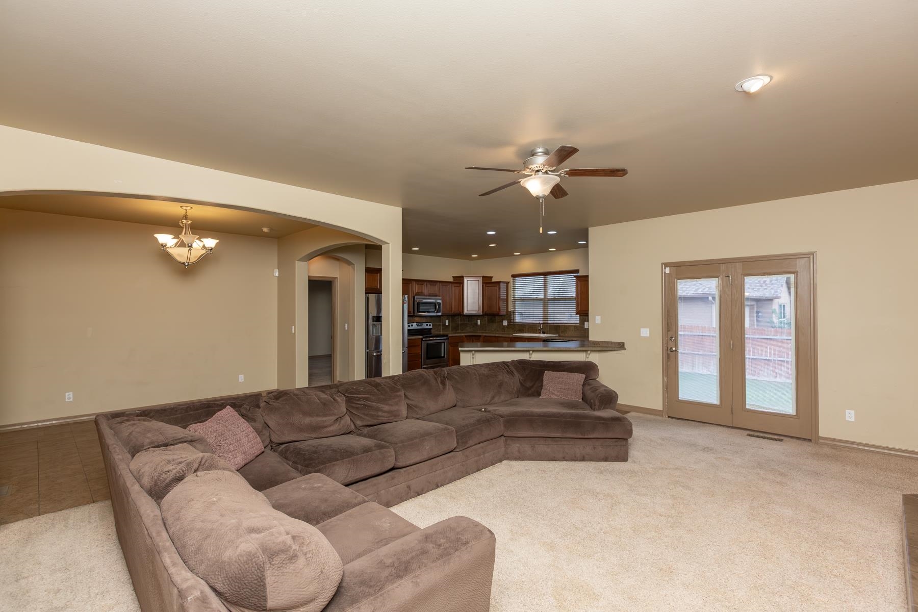 3153 Joey Lane Property Photo 5