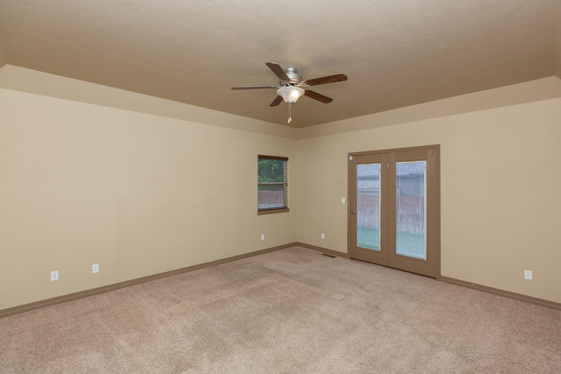 3153 Joey Lane Property Photo 14