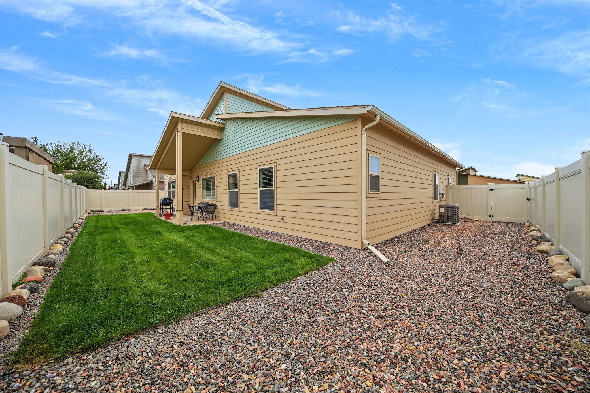 390 Blue River Drive Property Photo 25