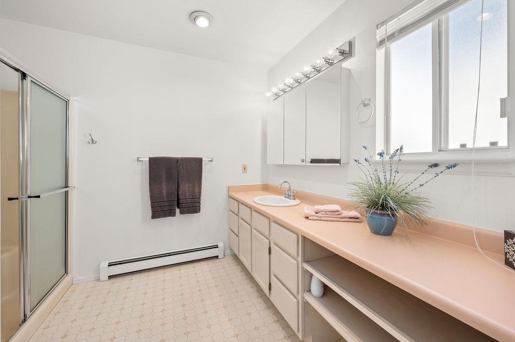 12 Rheims Court Property Photo 23