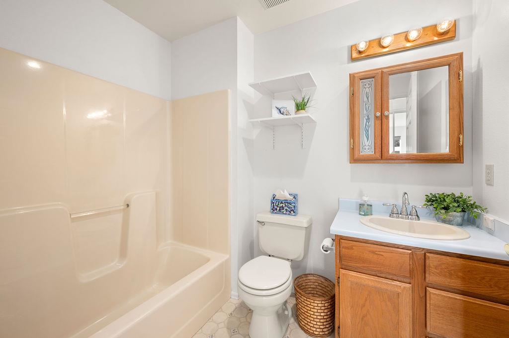 12 Rheims Court Property Photo 27