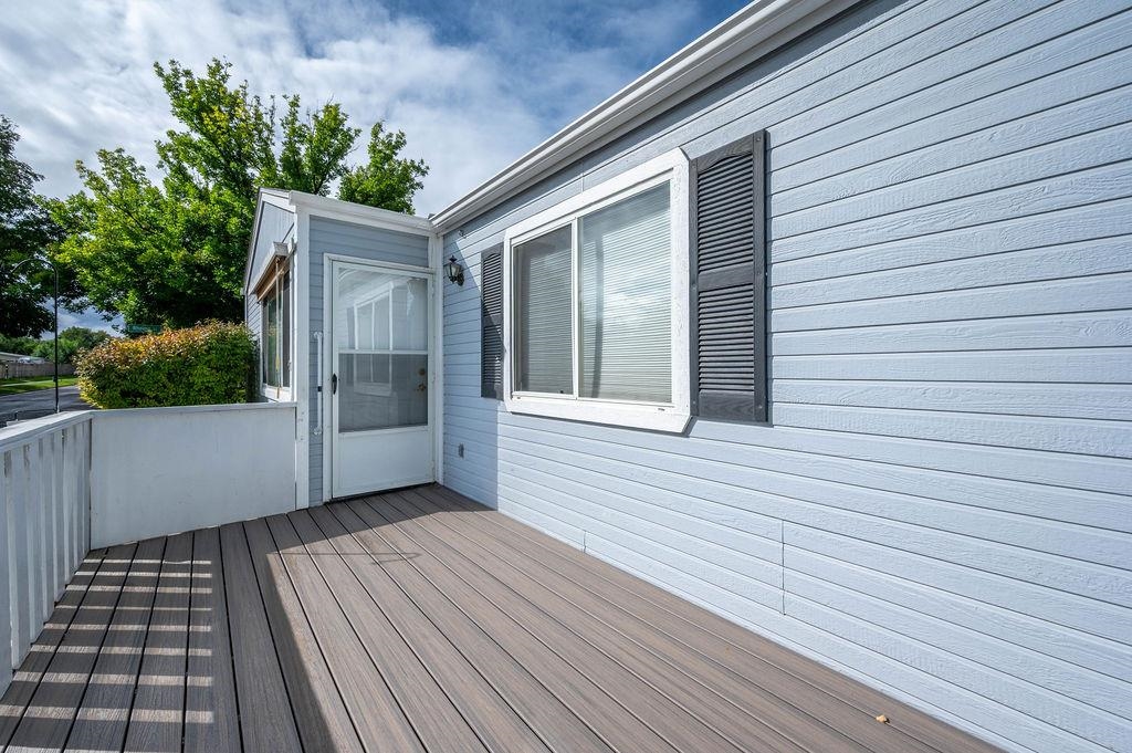 12 Rheims Court Property Photo 29