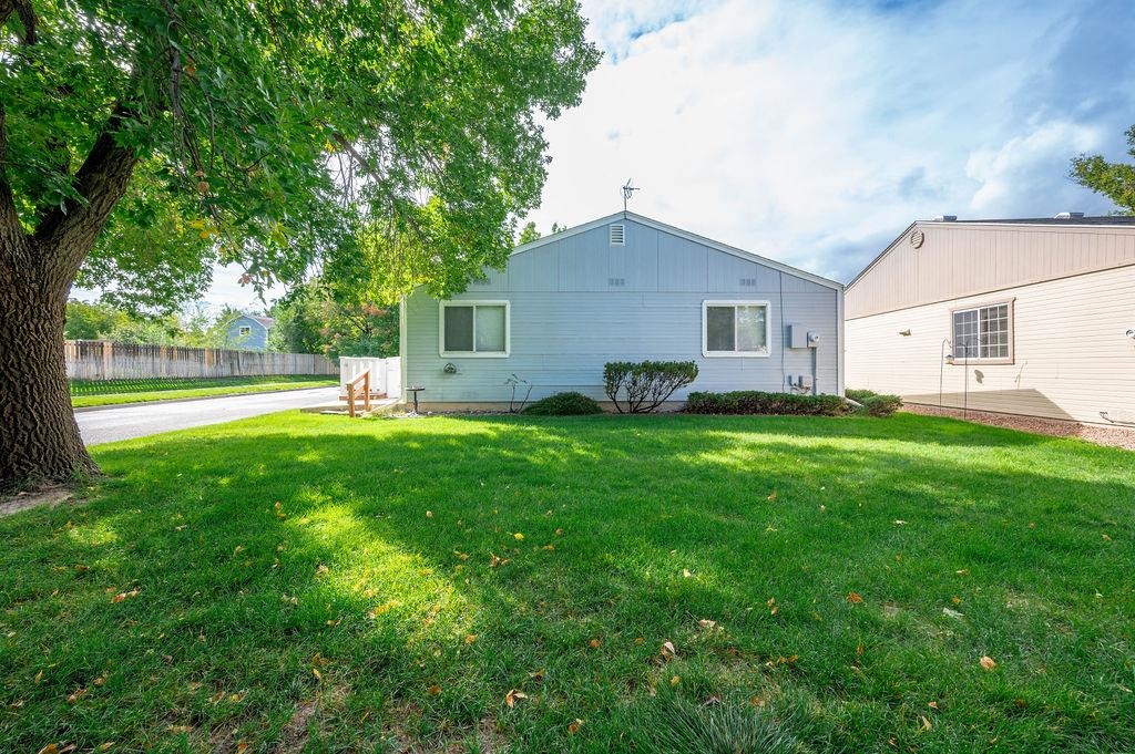 12 Rheims Court Property Photo 31