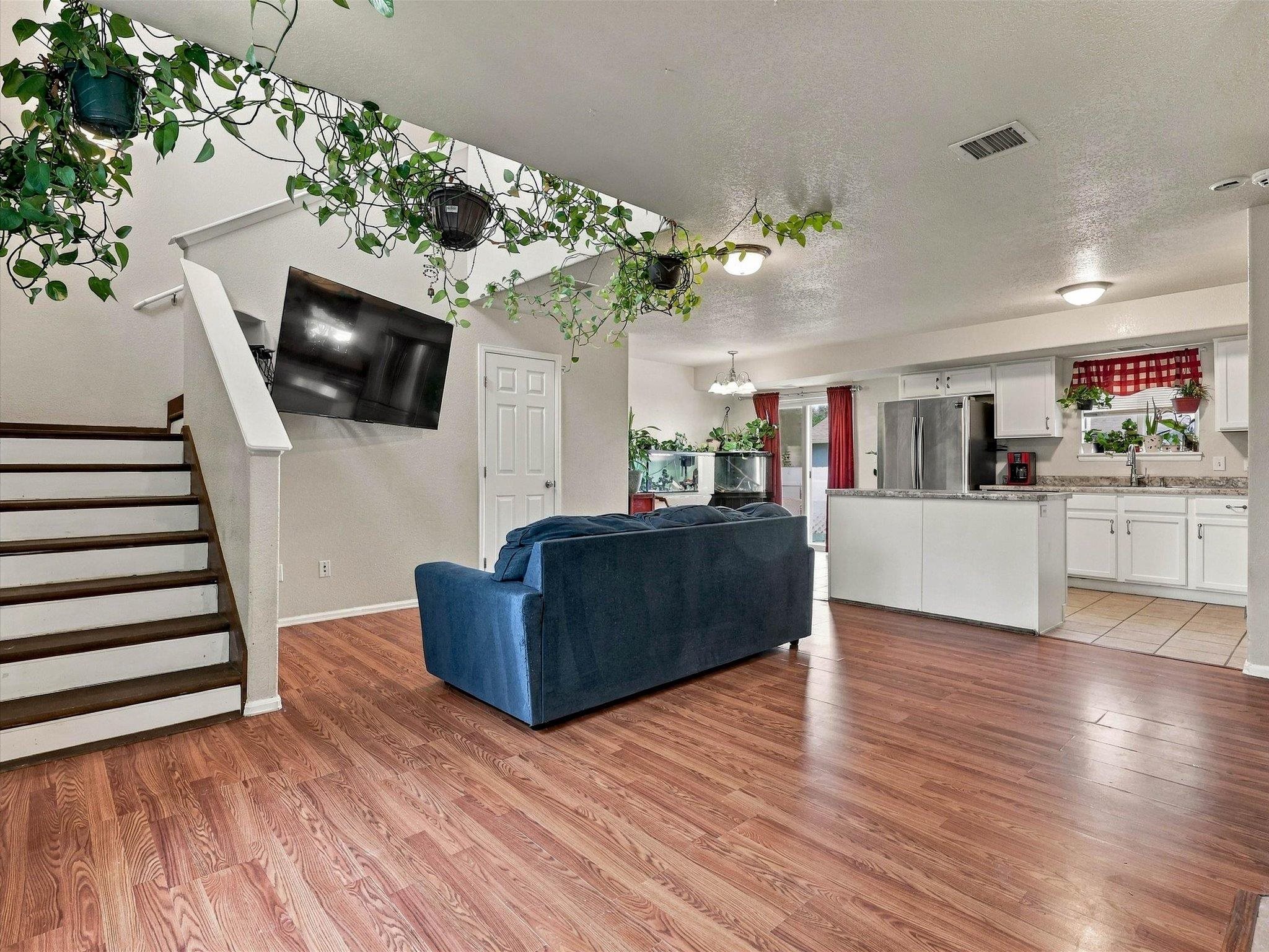 521 Purple Ash Circle Property Photo 8