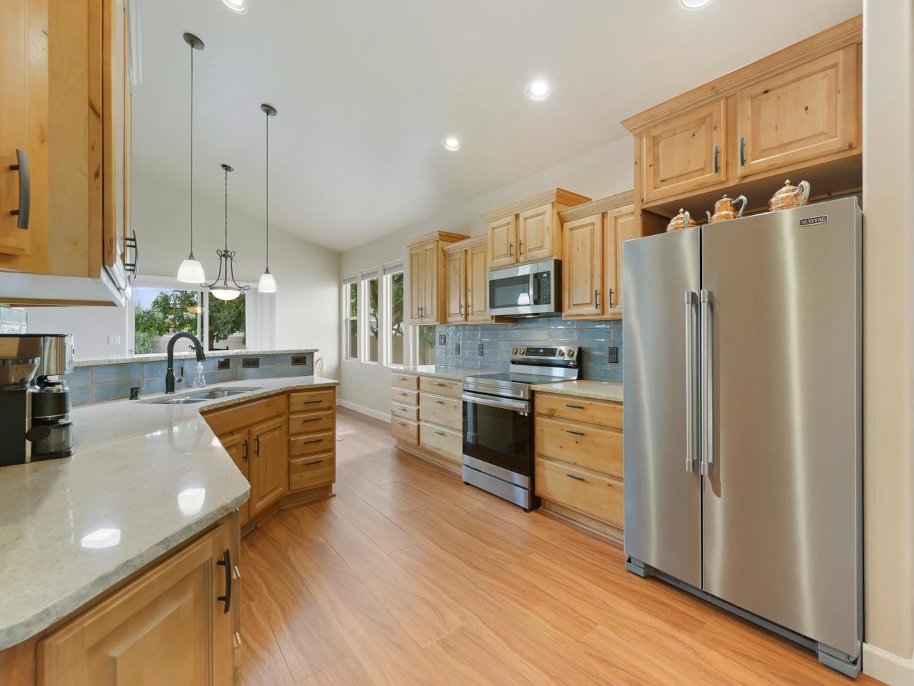 2977 Fairway View Drive Property Photo 9