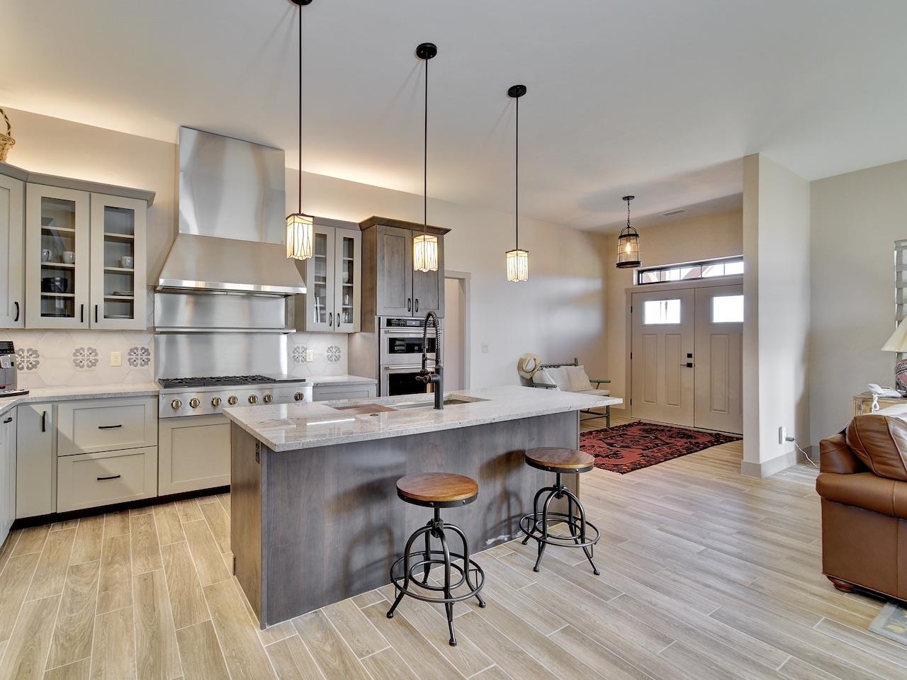 2019 I Road Property Photo 9