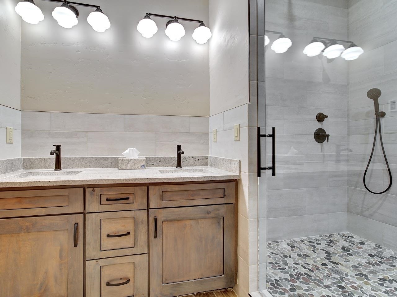 2019 I Road Property Photo 15